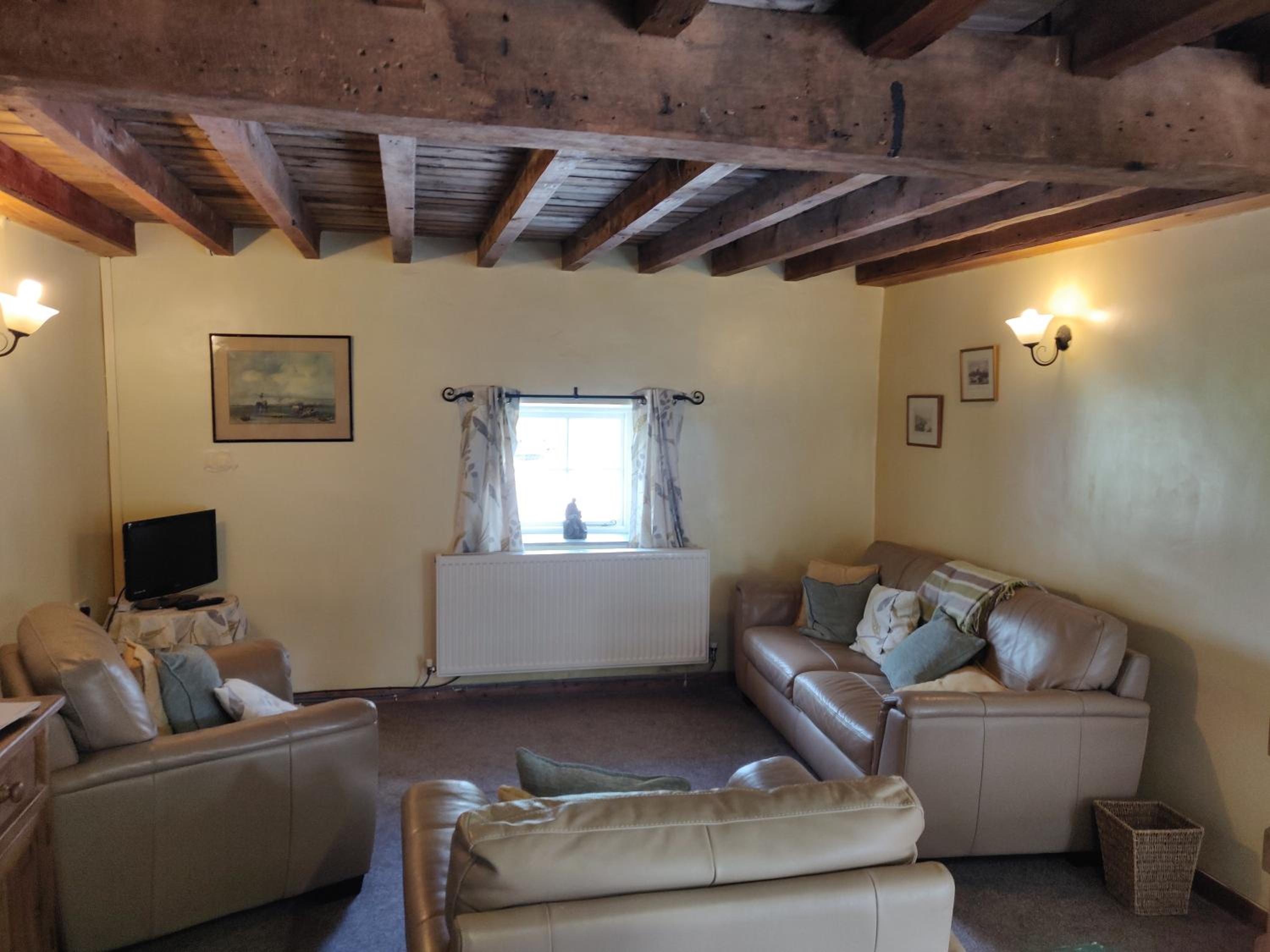 Row Farm Cottage view 2