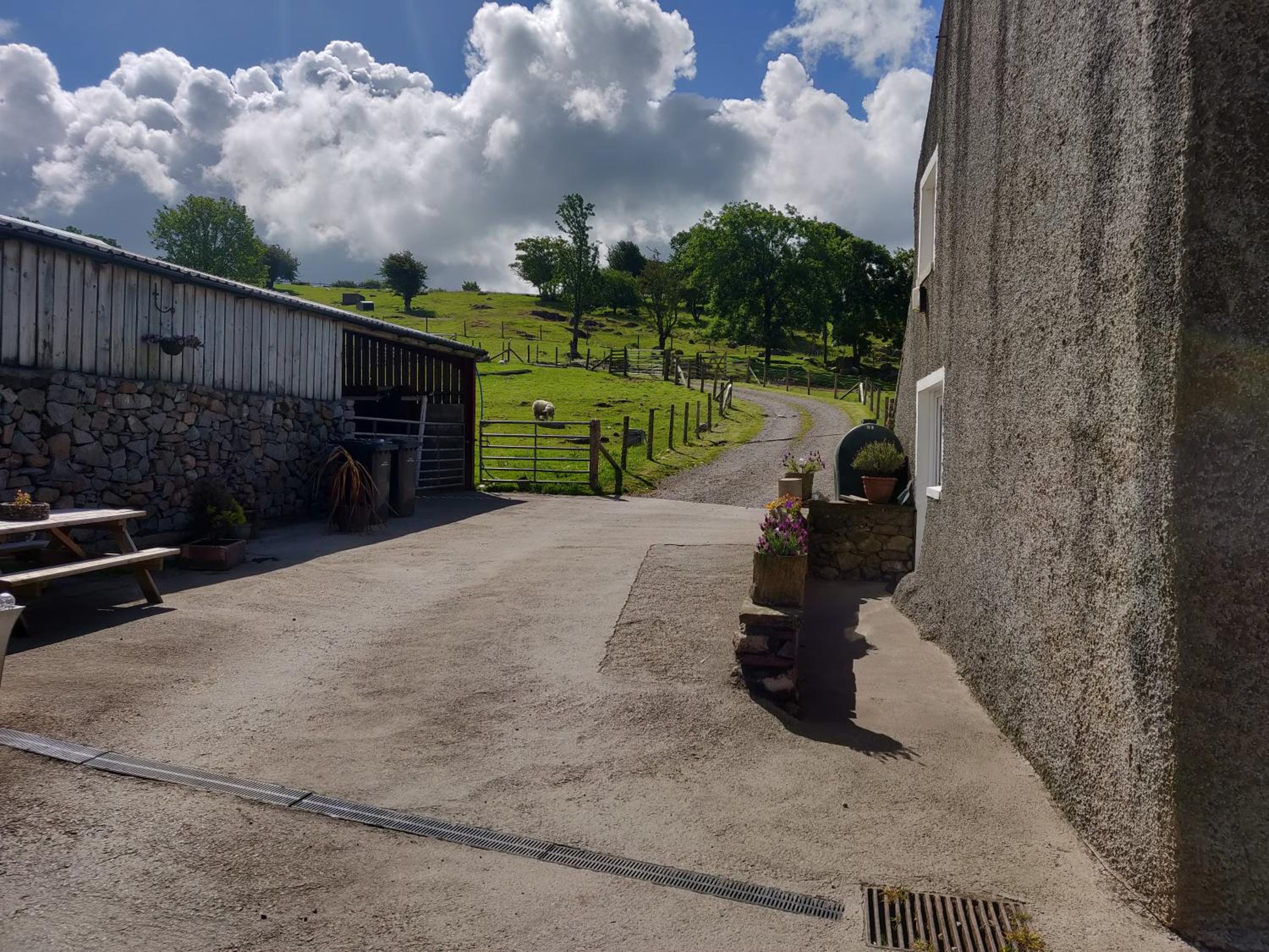 Row Farm Cottage view 3