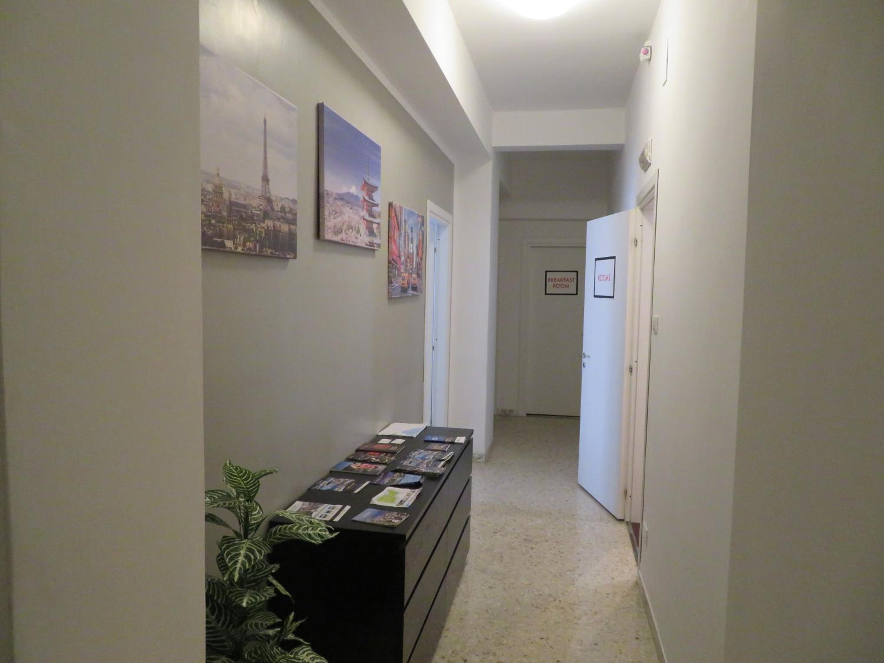 B&B Salerno Center