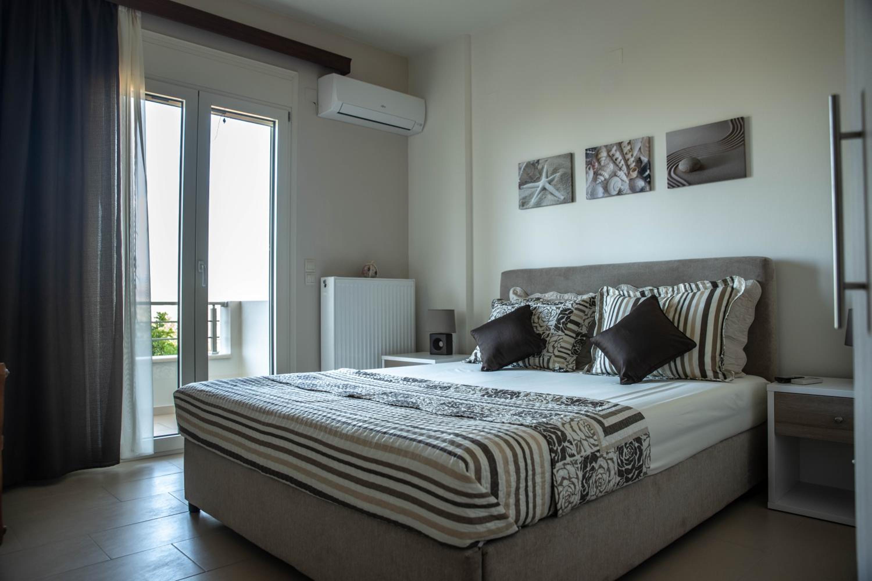 Luxury Villa Marilena view 4