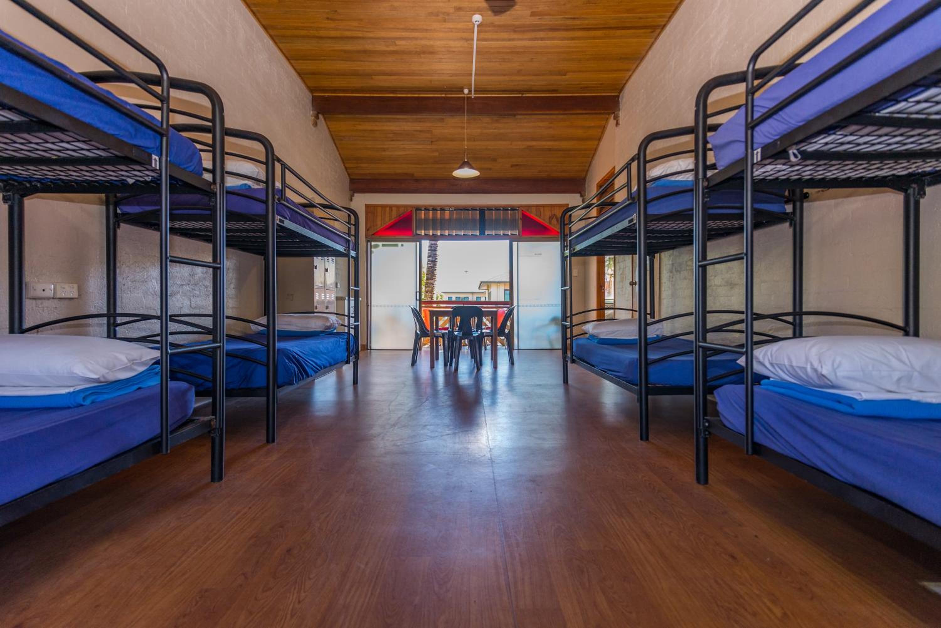 Aquarius Backpackers Resort