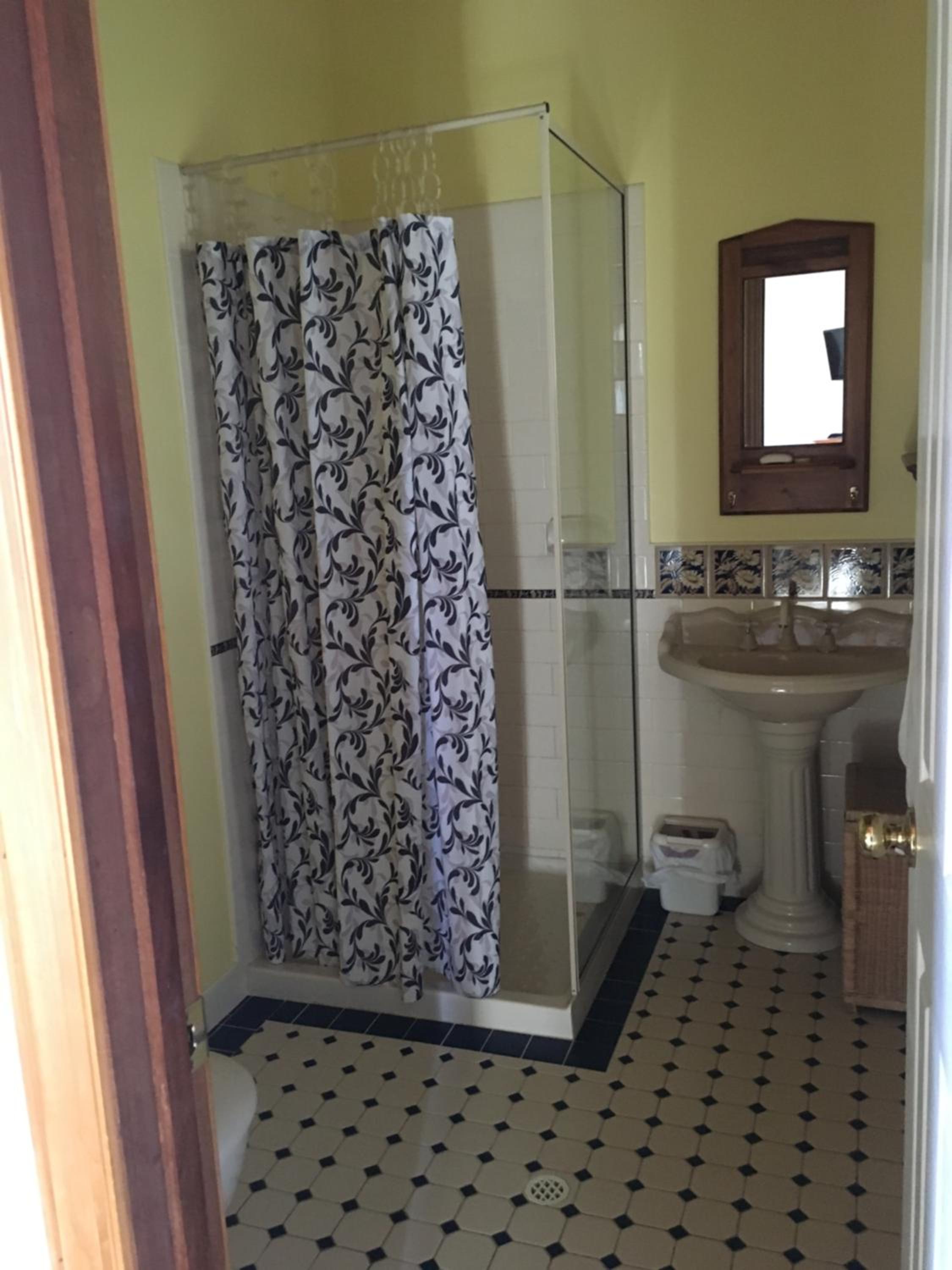 RoseMoore Bed & Breakfast