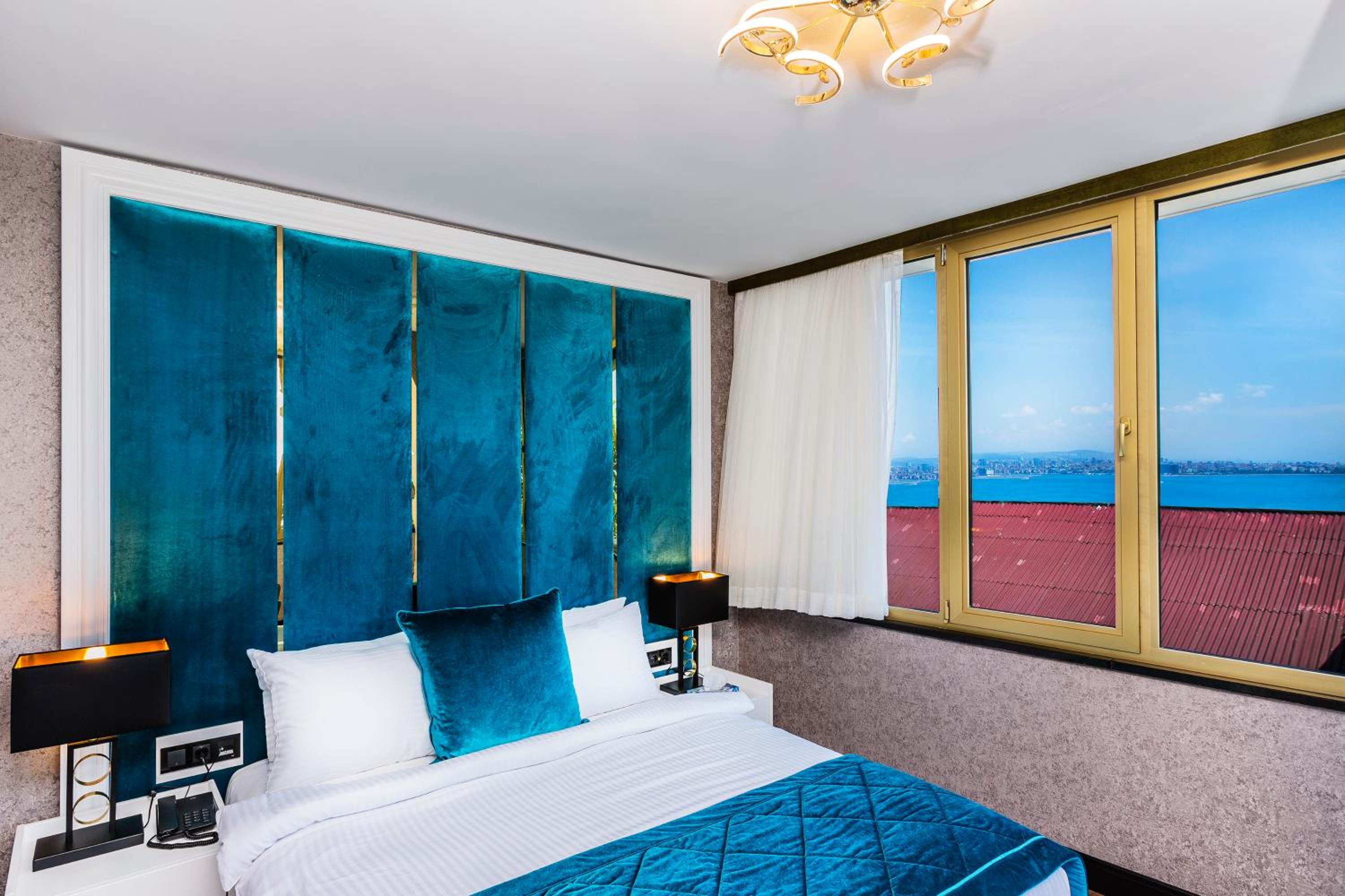 Eastanbul Suitleri - Image 48