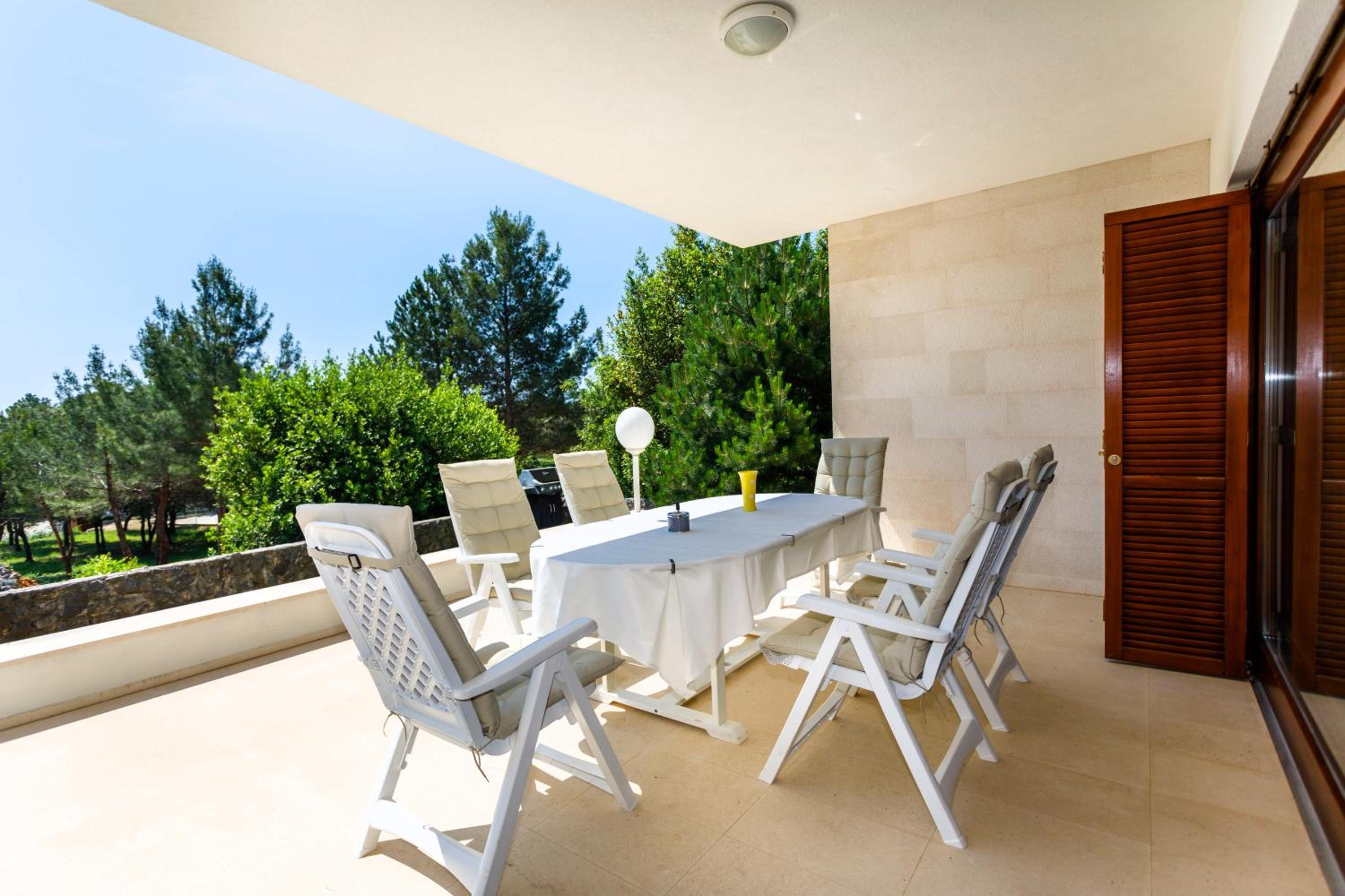 Apartman Ježevac view 2