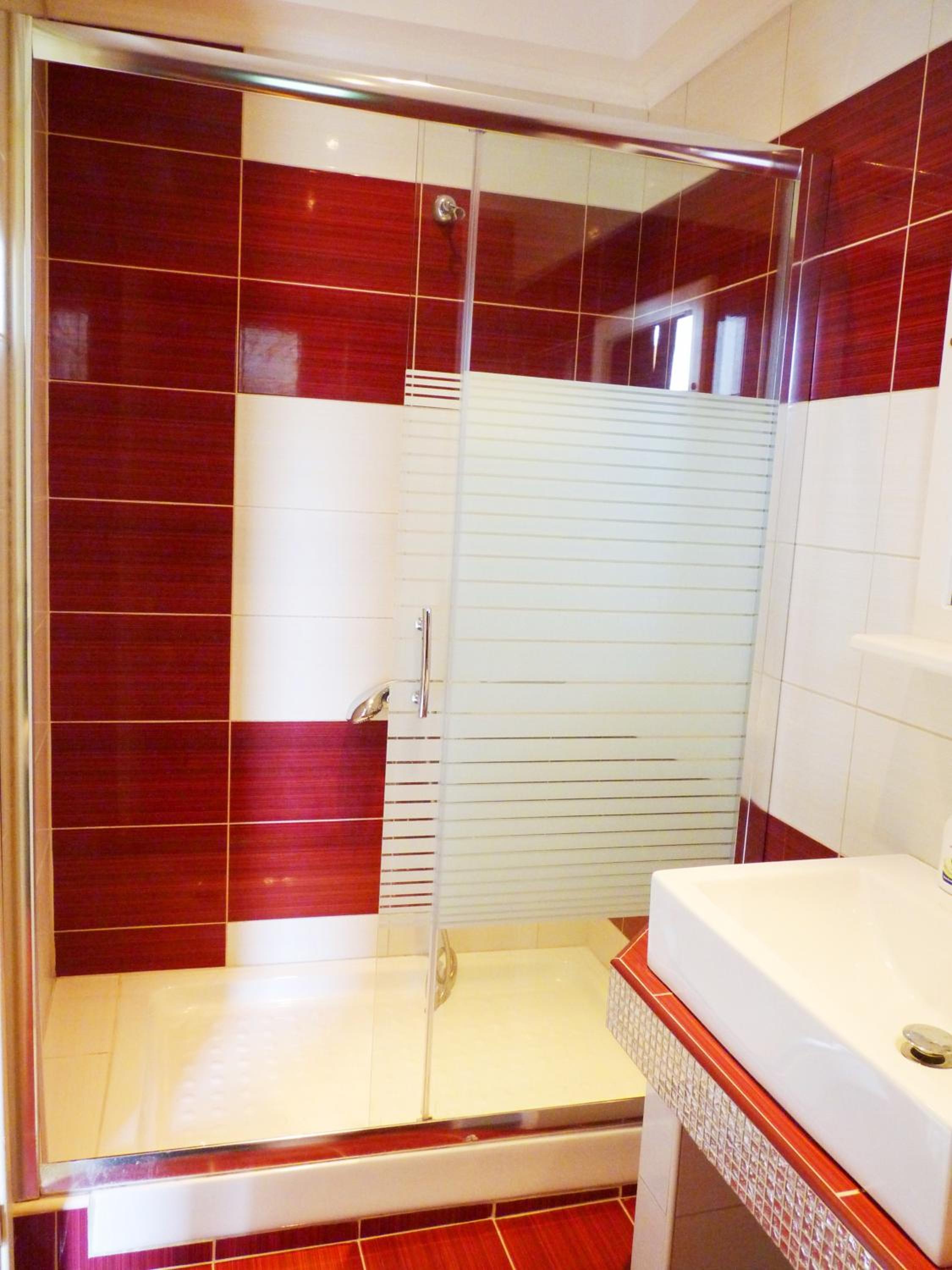 Yannis Apartments