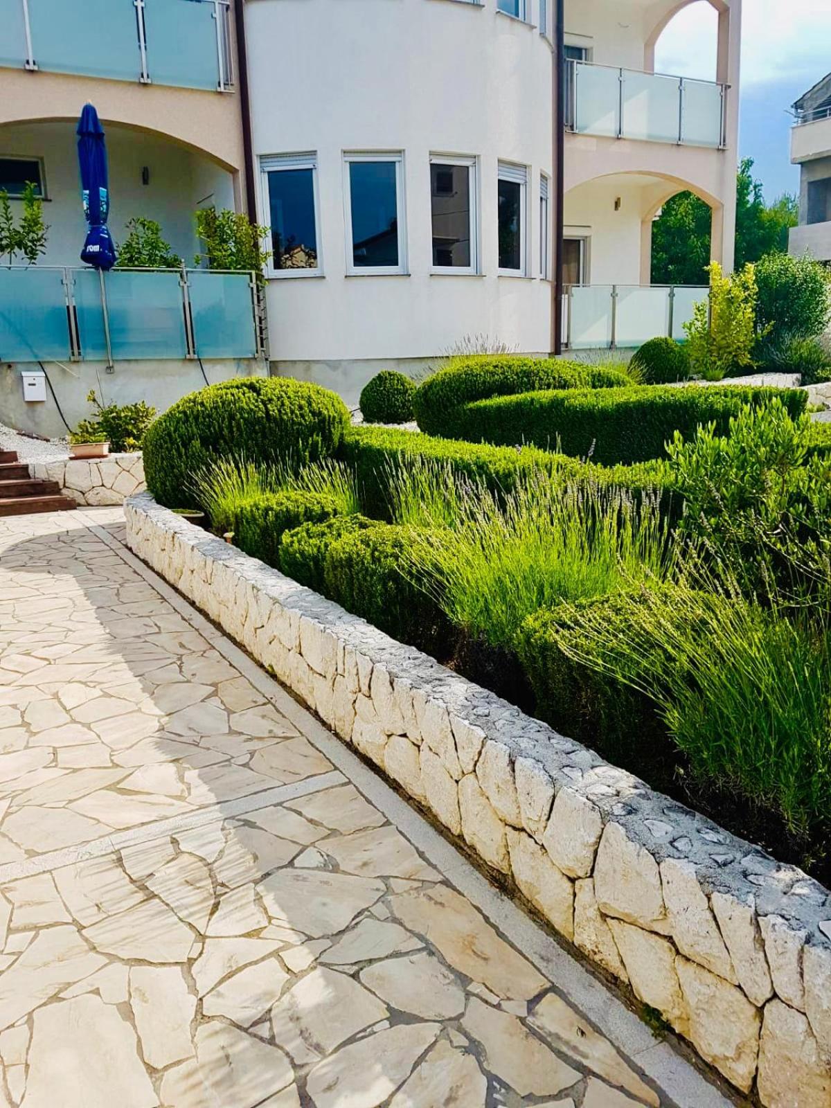 Apartments Home & Garden Lavanda