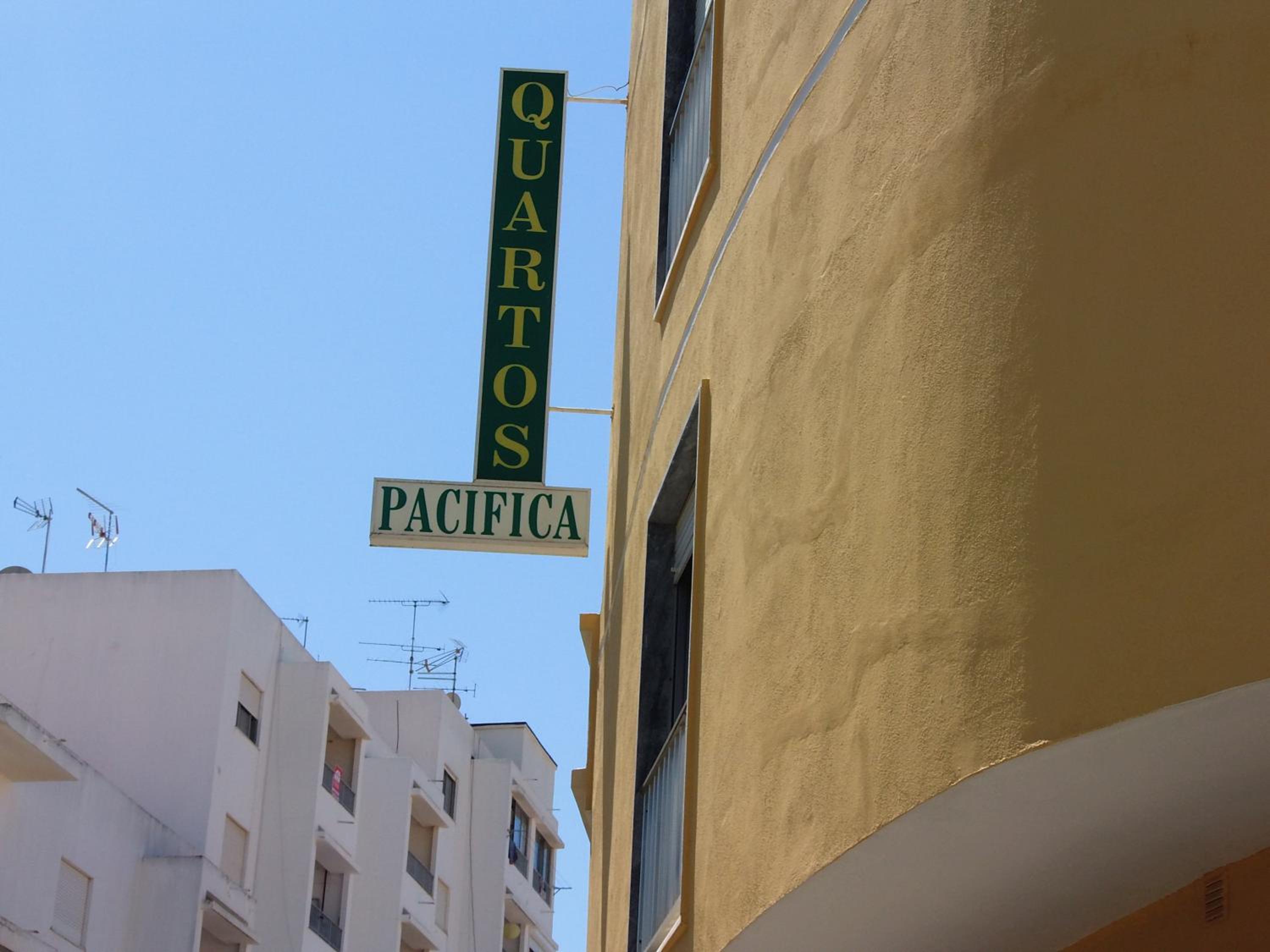 Guest House Pacifica