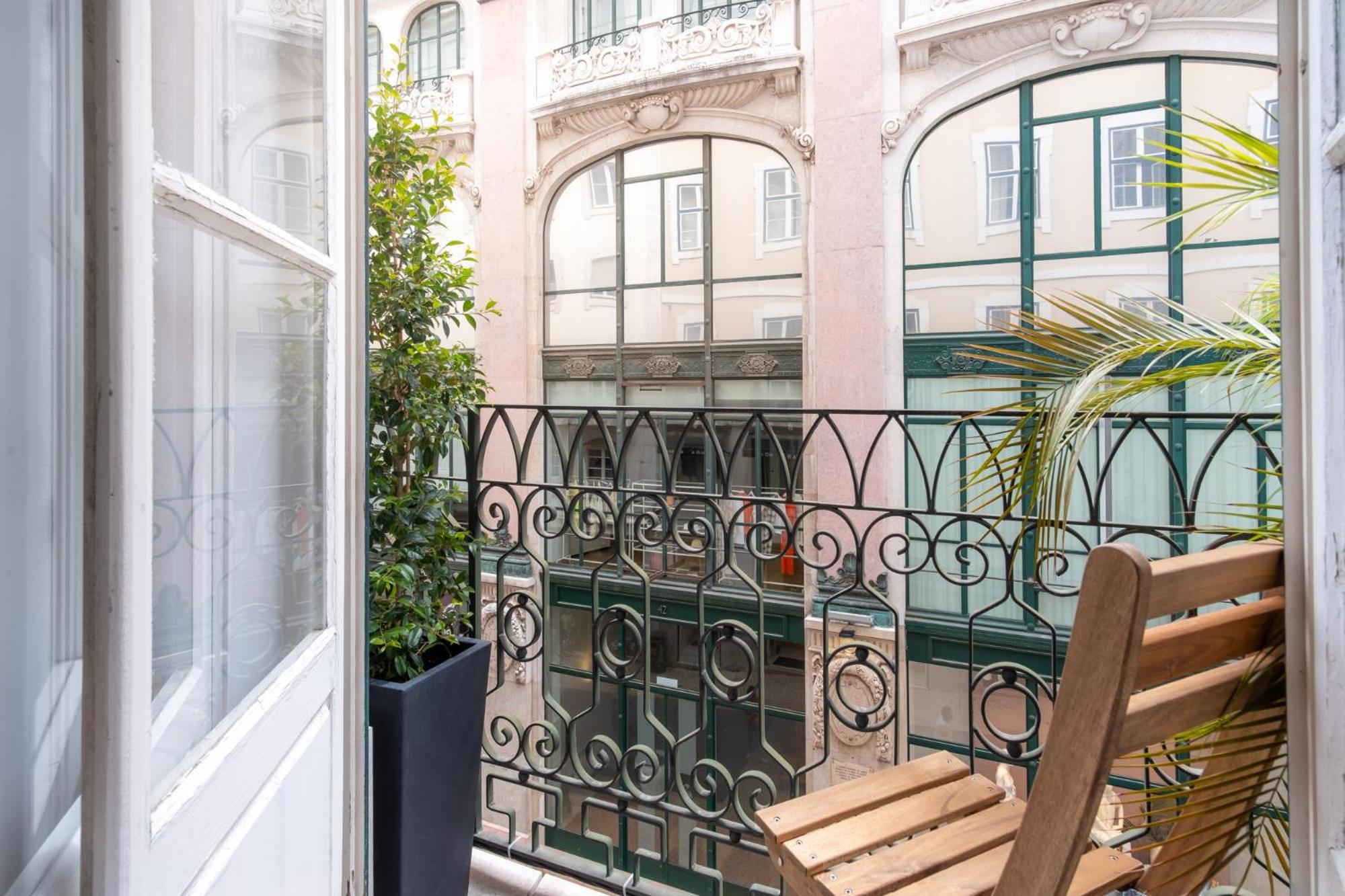 LV Premier Apartments Chiado- CH