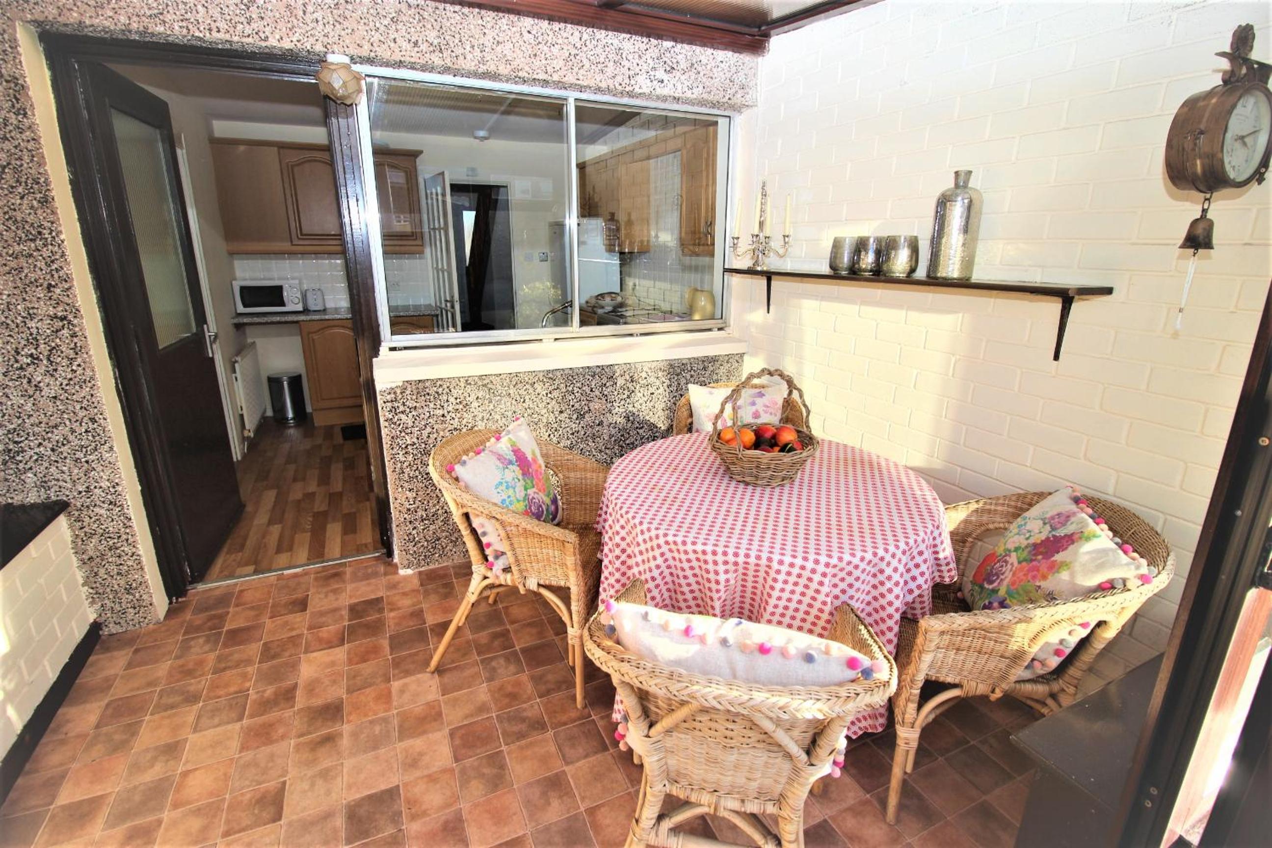 St Andrews Golf and holiday home view 5