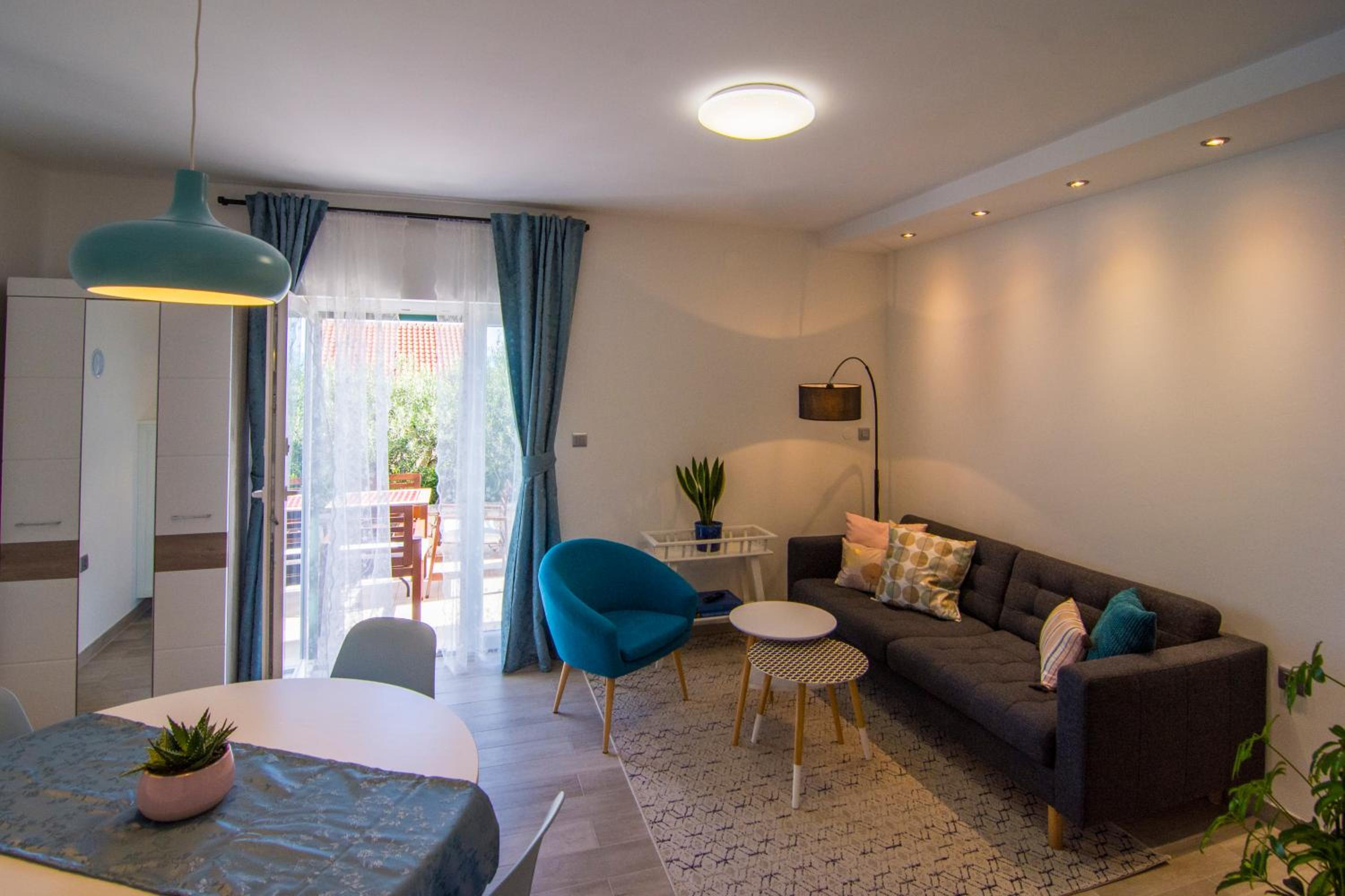 Apartments Pina view 2