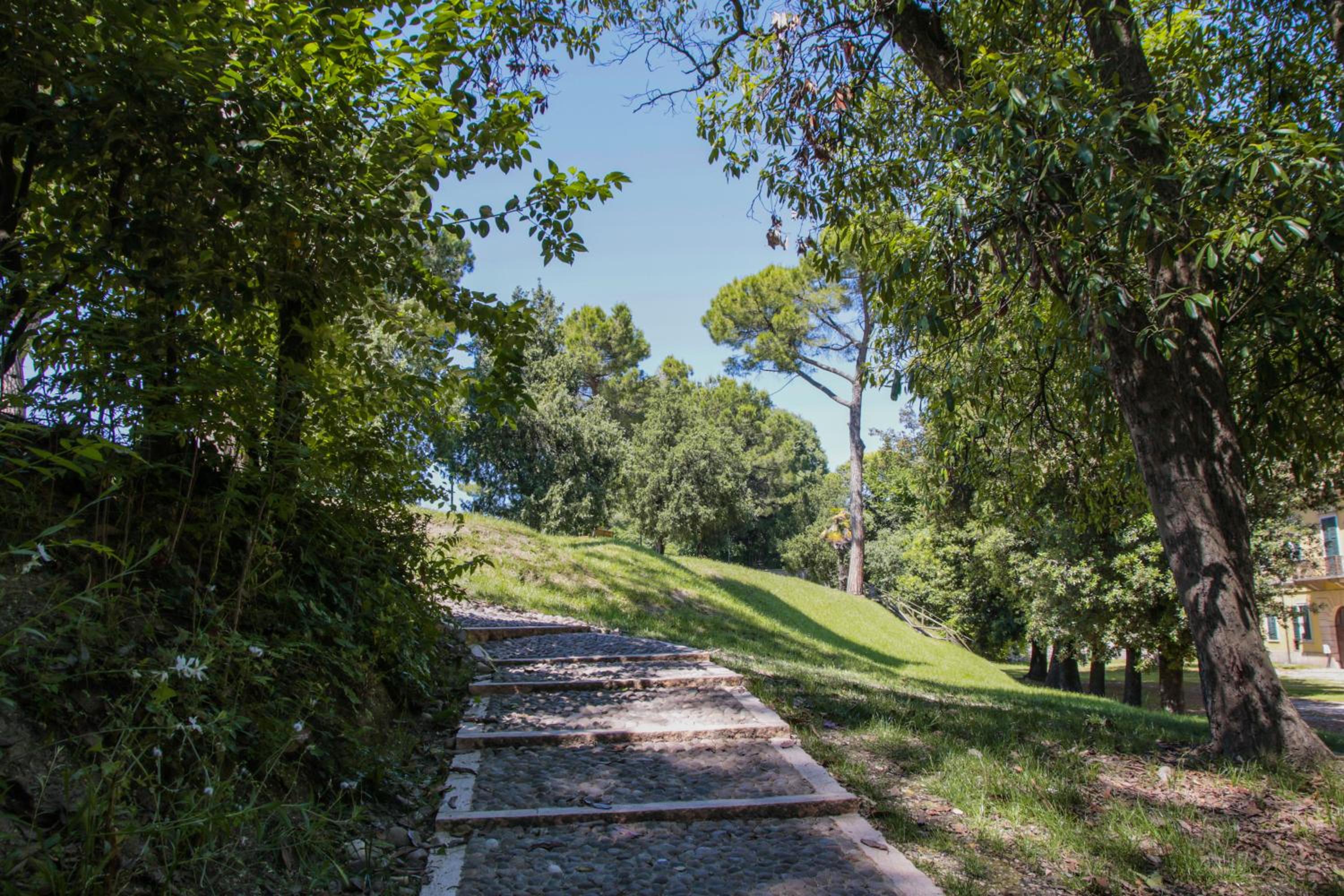 Le Finestre sul Borgo Rooms