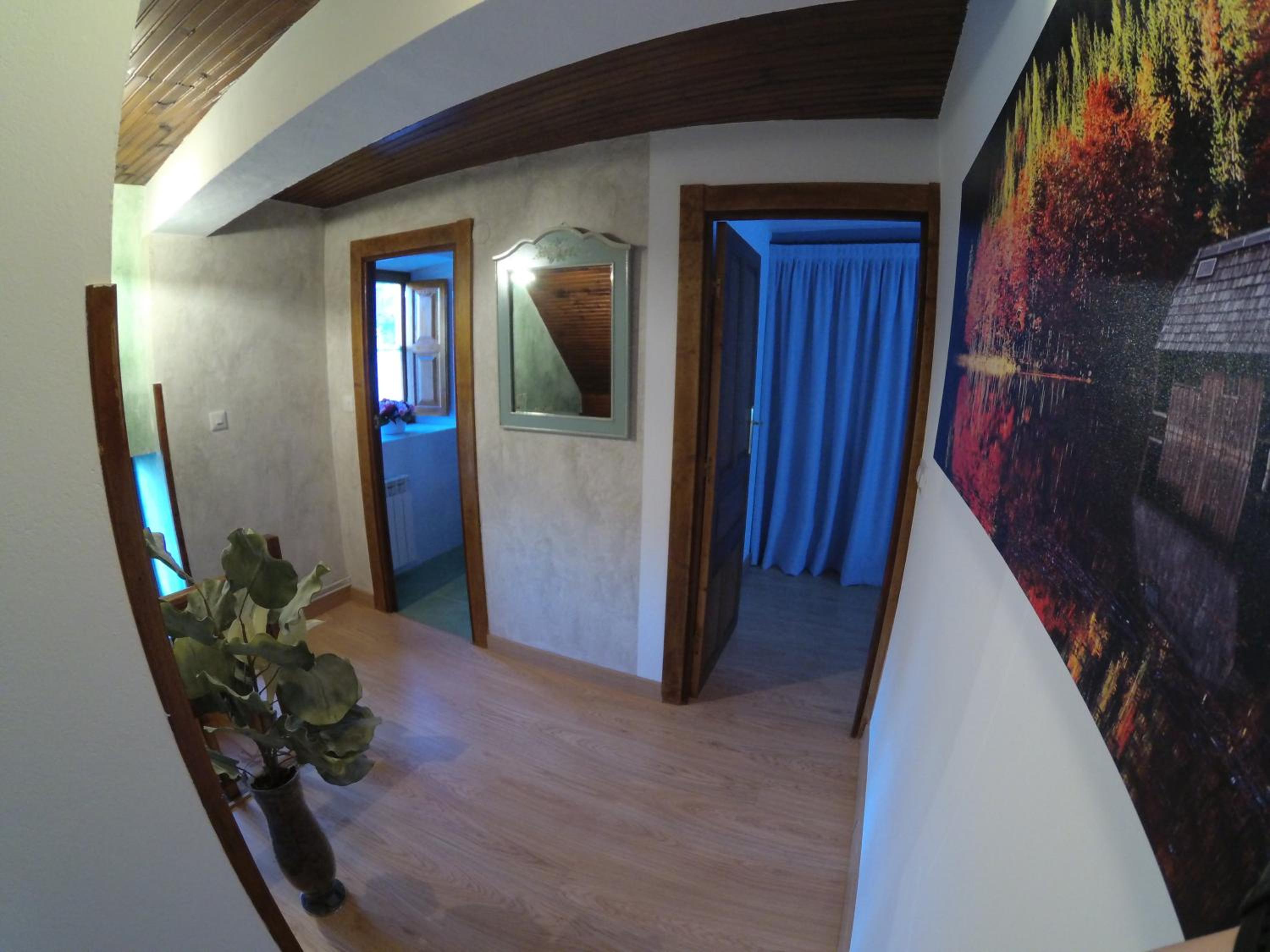 Photo 31