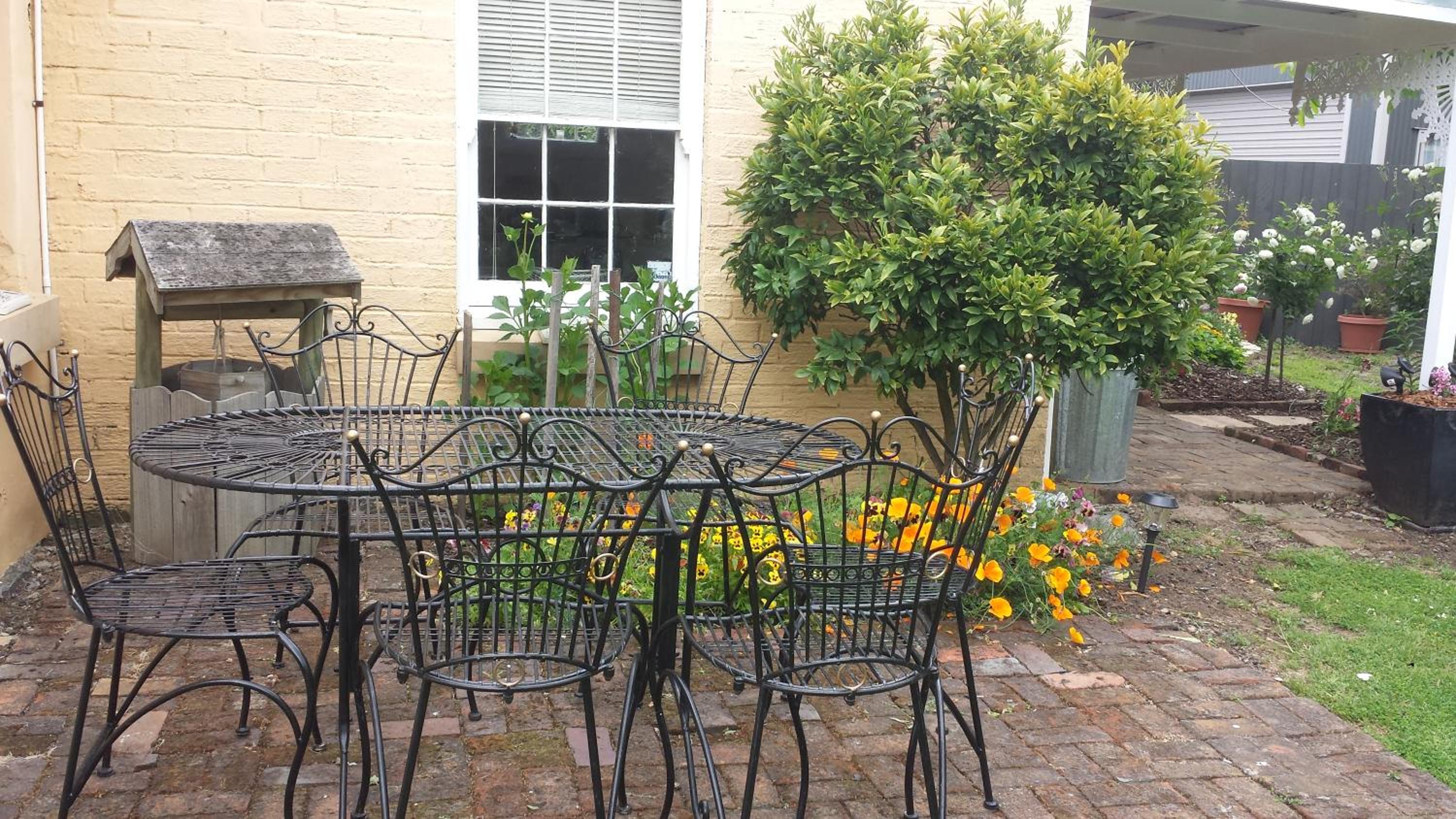Bellamona Cottage Longford