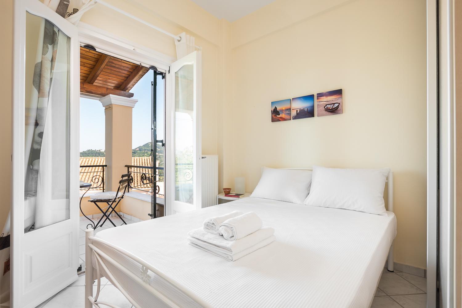 Hilltop Holiday Residence
