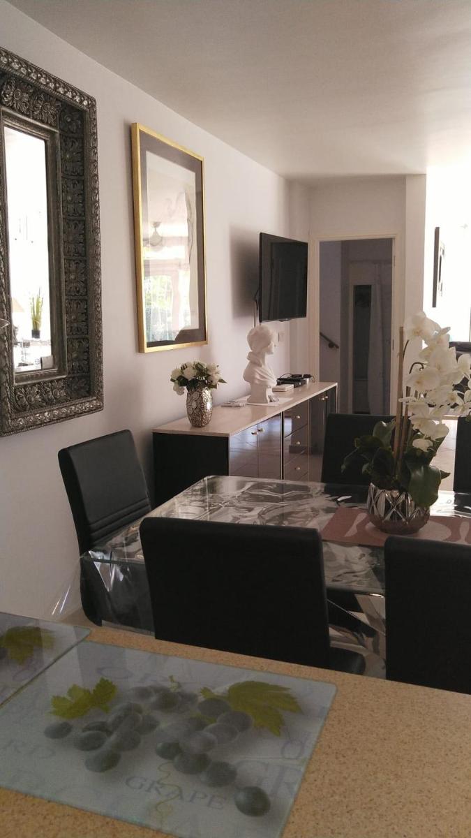 Luxe Duplex Appartement met private tuin photo 2