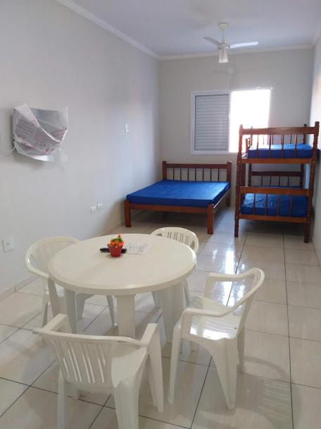 Apartamento / Kitnetes
