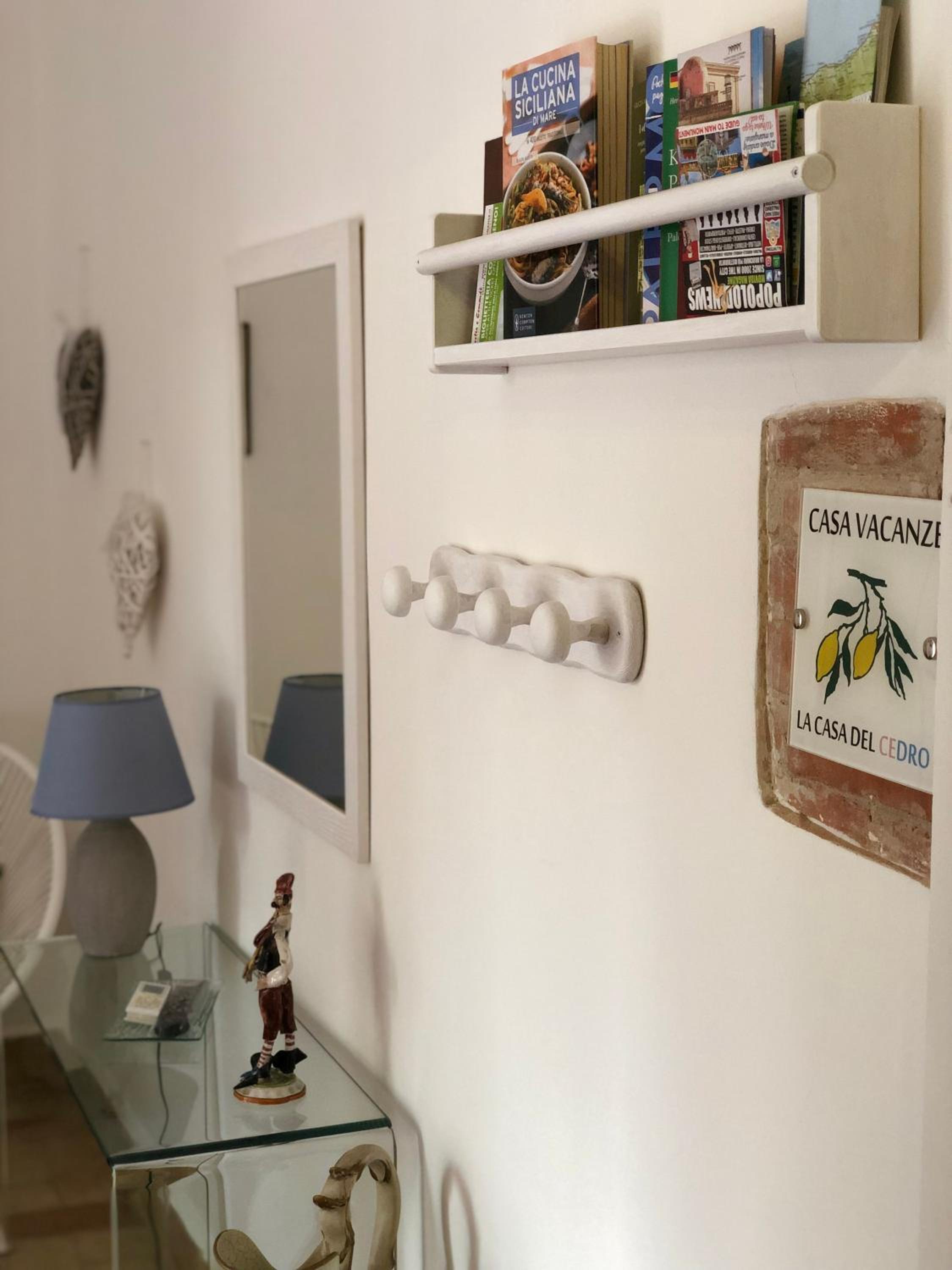 La casa del Cedro en Palermo — hotel room