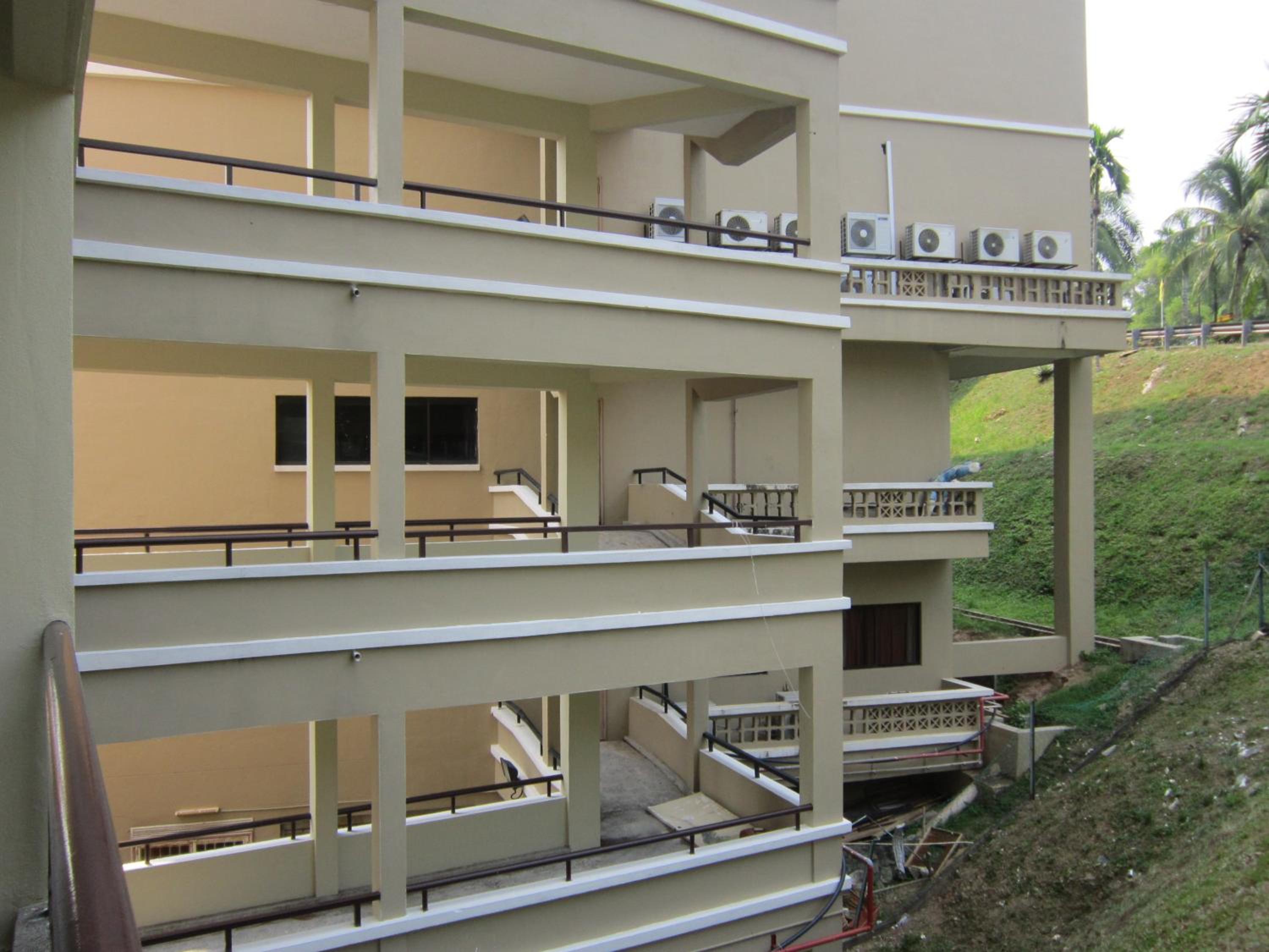 Paradise Lagoon Apartment photo 1