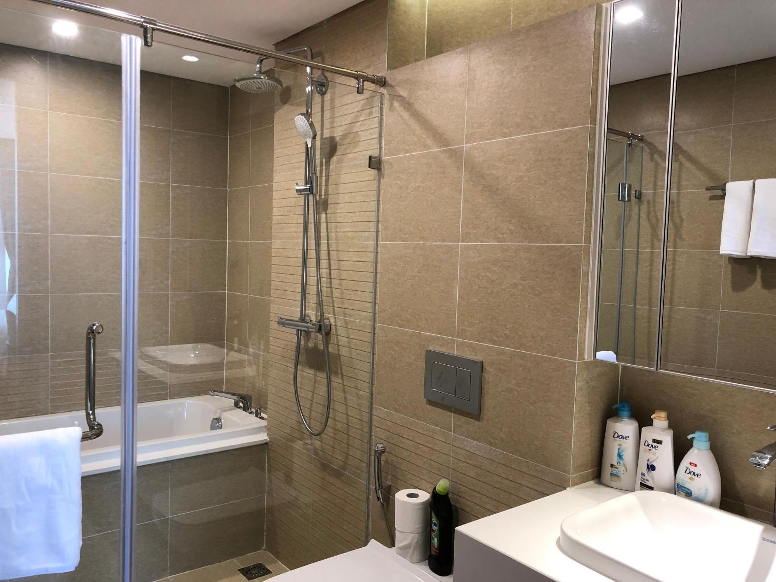Vinhomes Metropolis Luxury Apartment 4 Br