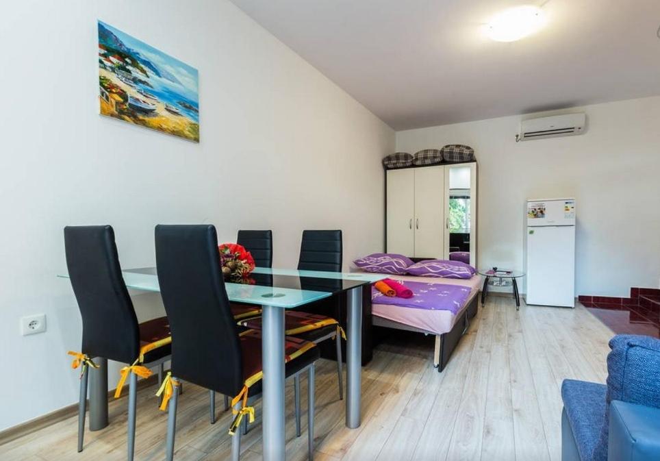 Apartments Dijana photo 5