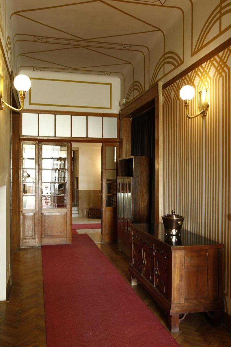hotel reception
