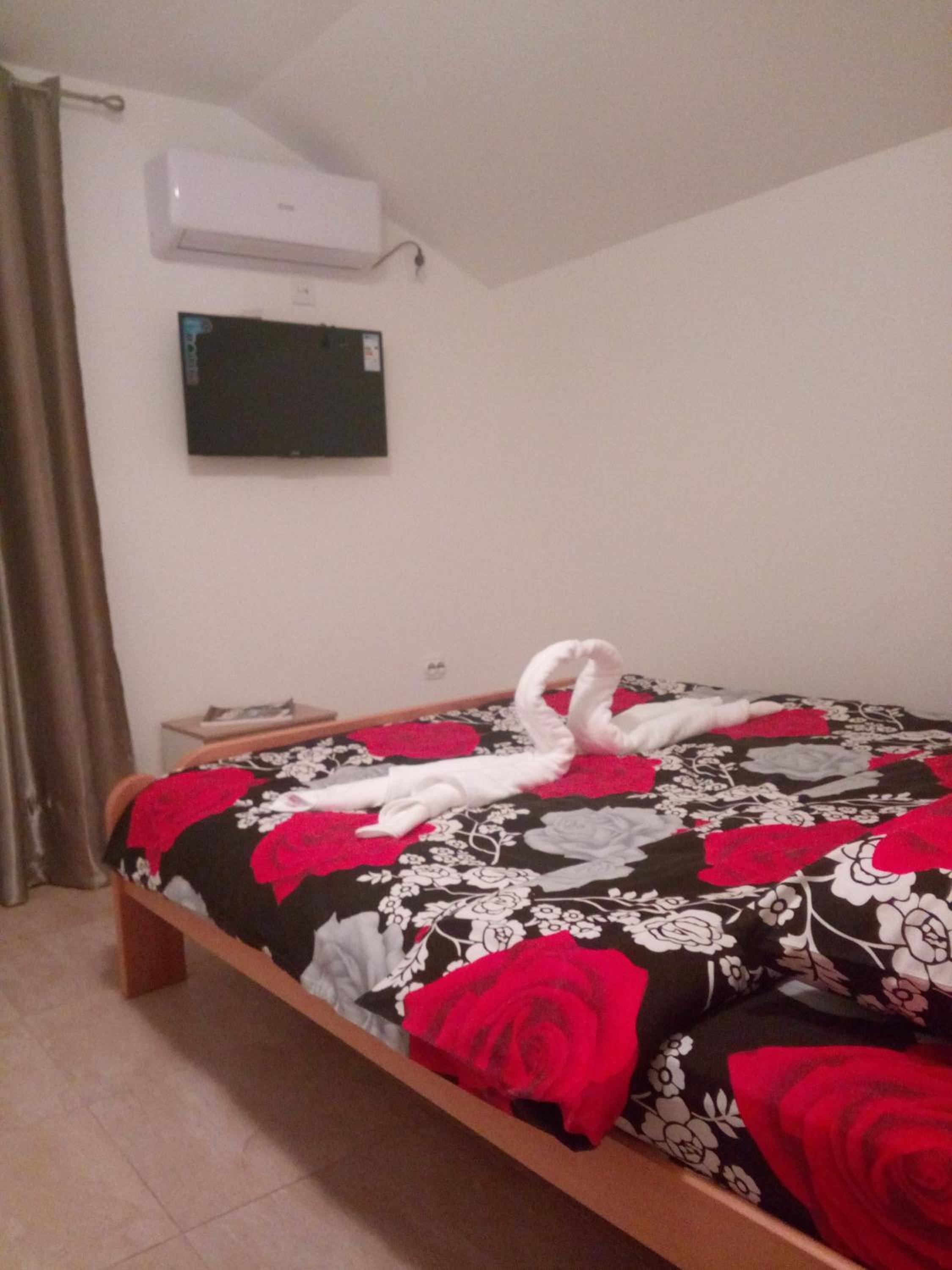 Photo 43