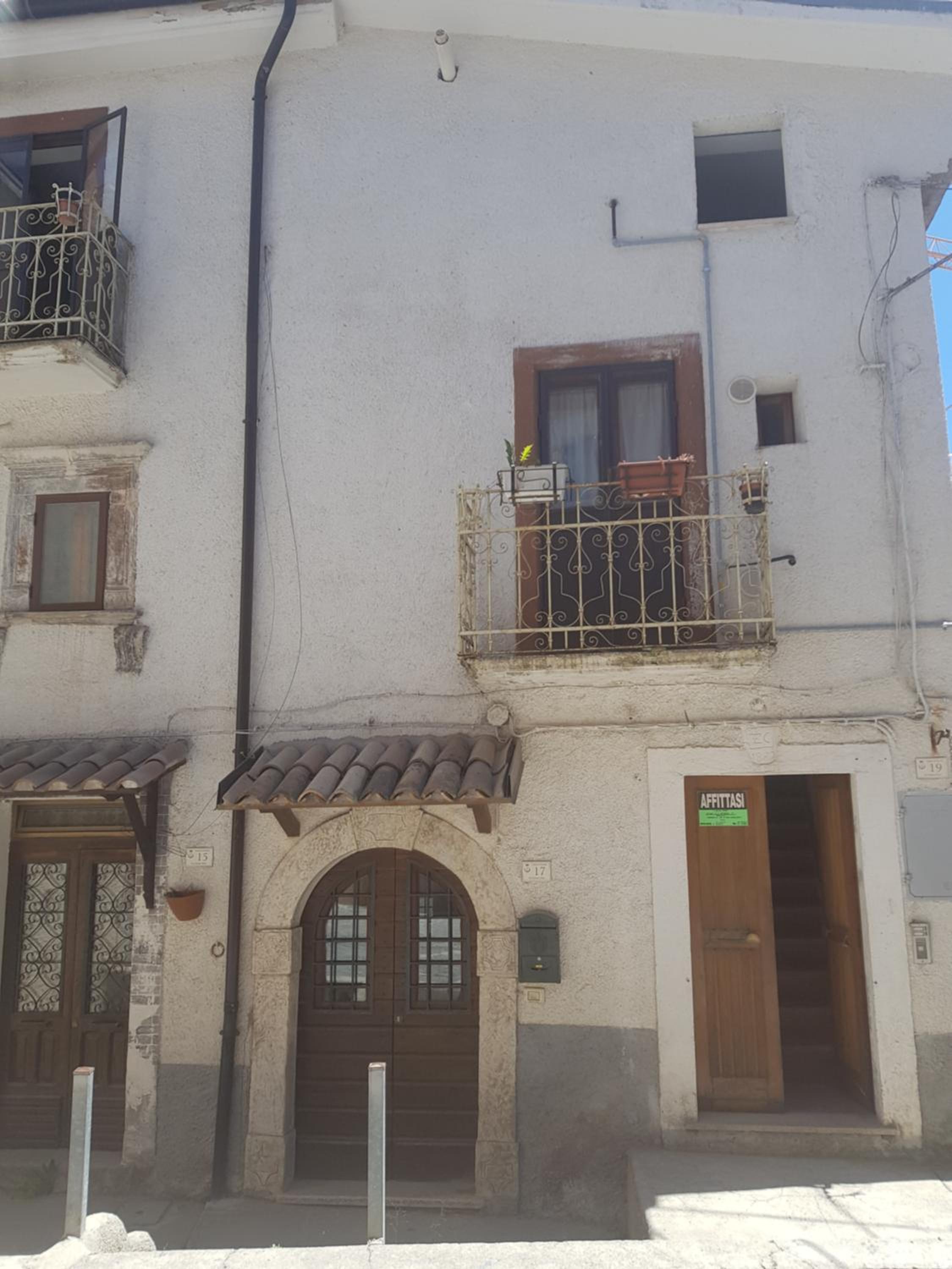 Casa Lombardi view 3