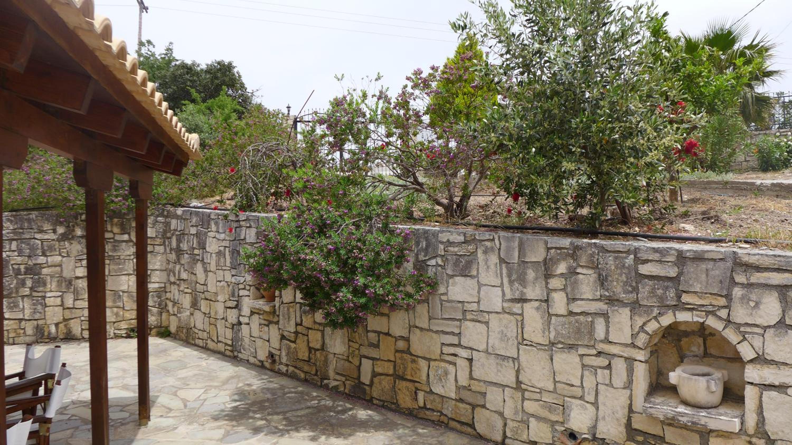 Oros Villas view 5