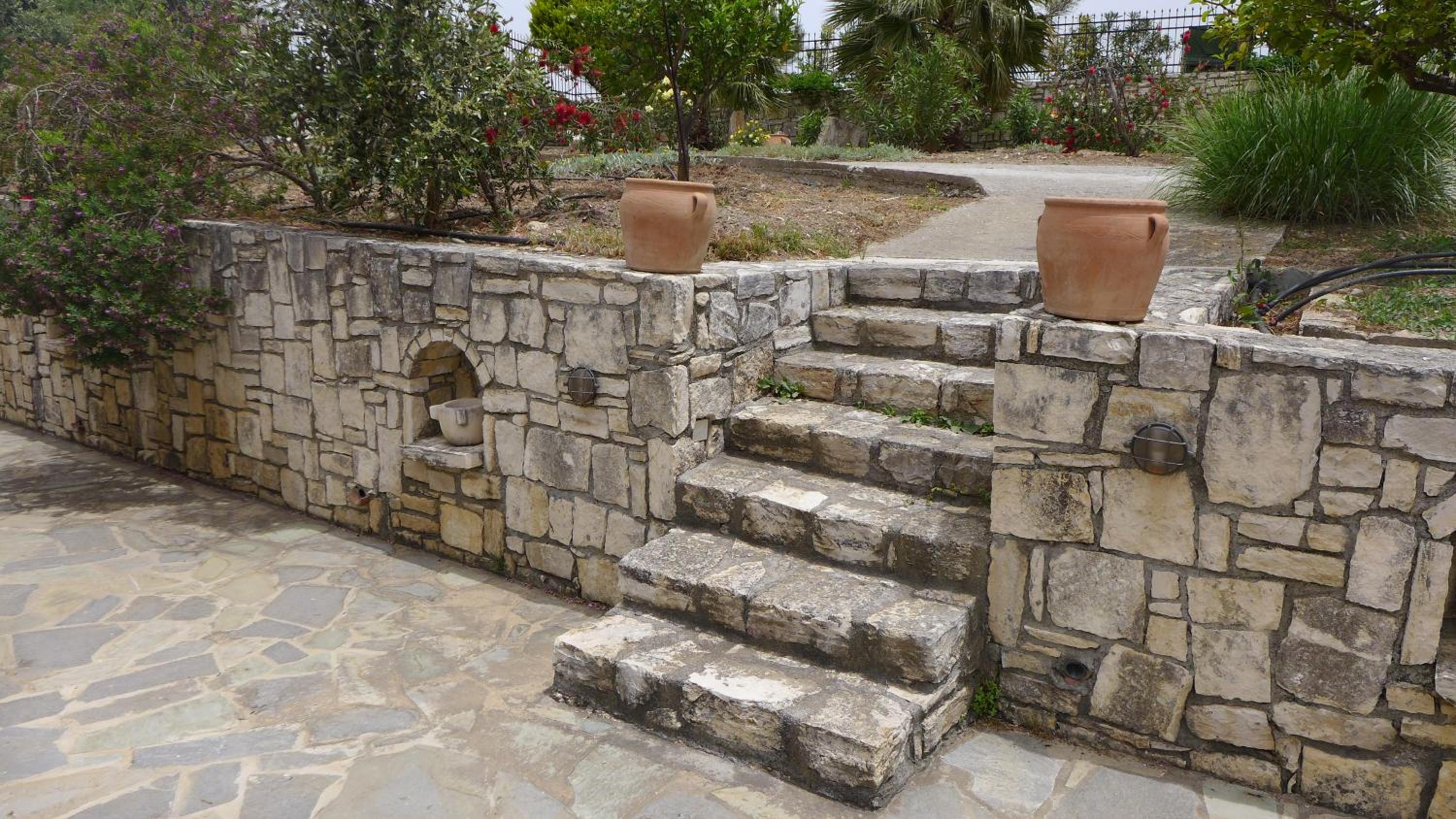 Oros Villas view 4