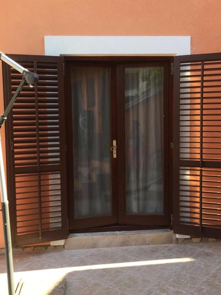 Apartment Luna met Airco Wifi en Zwembad