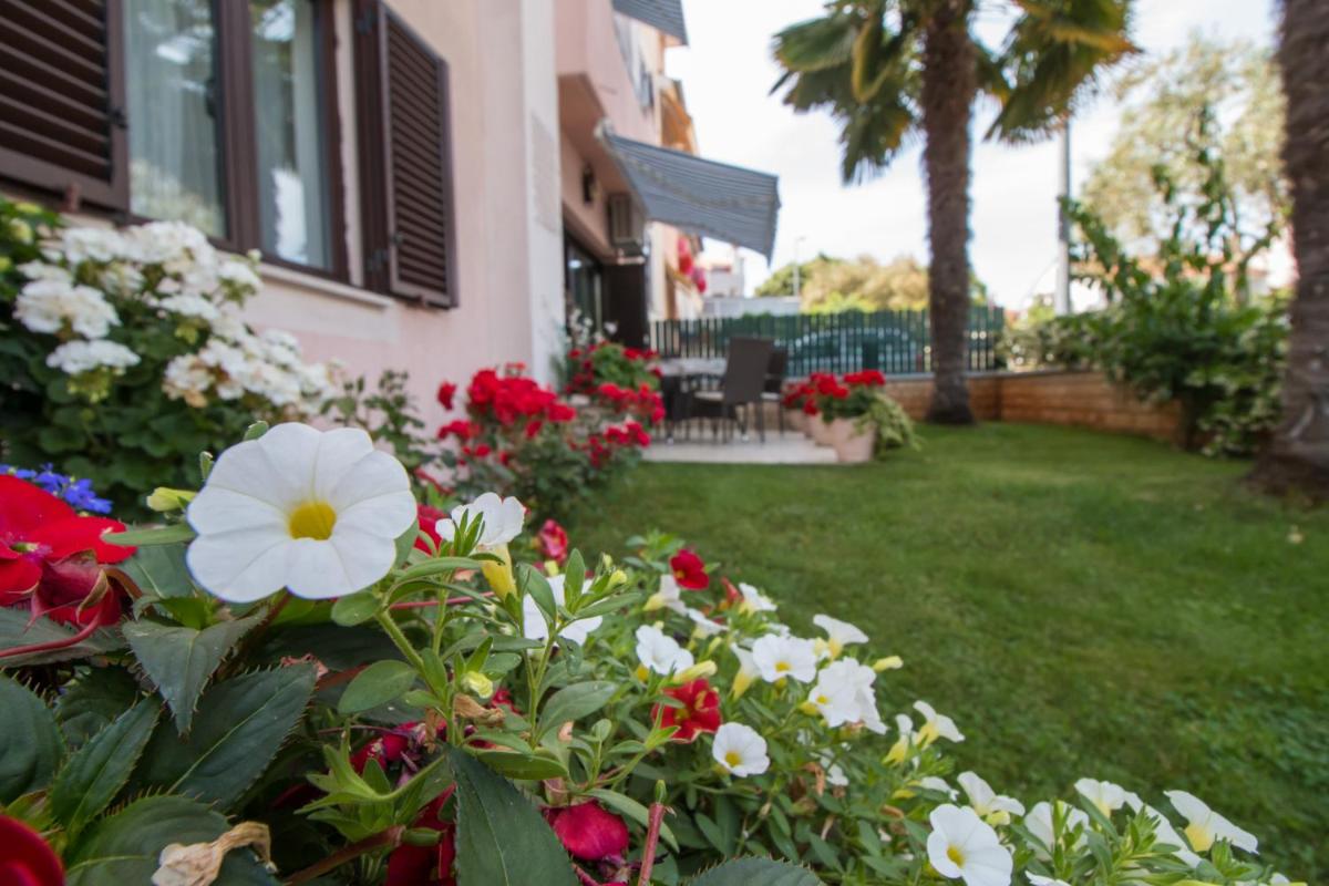 Apartments Mila view 4