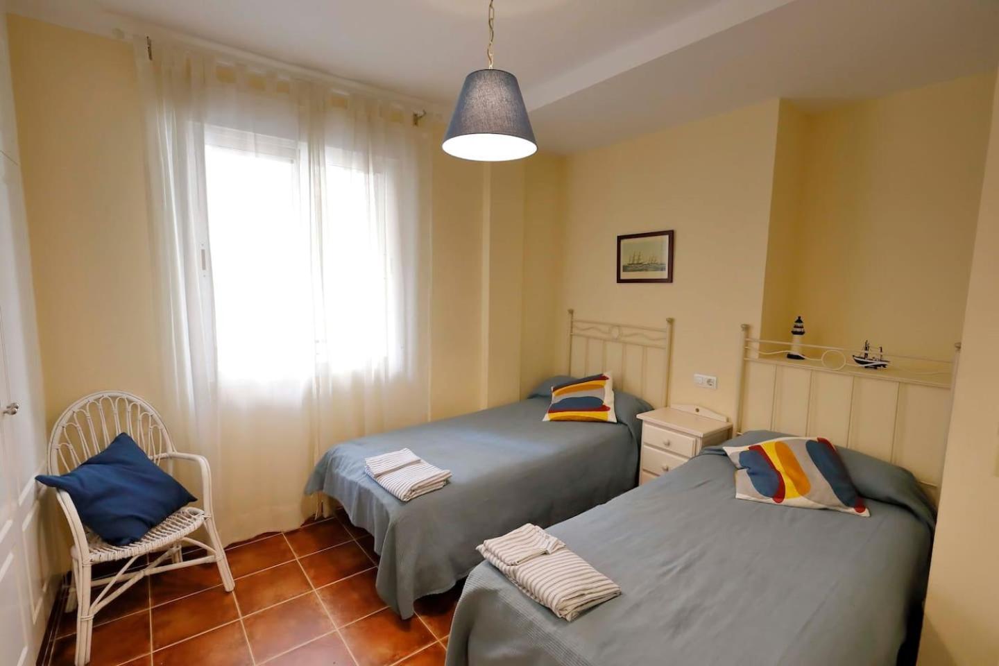 At the center & very close to the Paseo beach, with double garage, renovated and fully equipped apartment photo 3