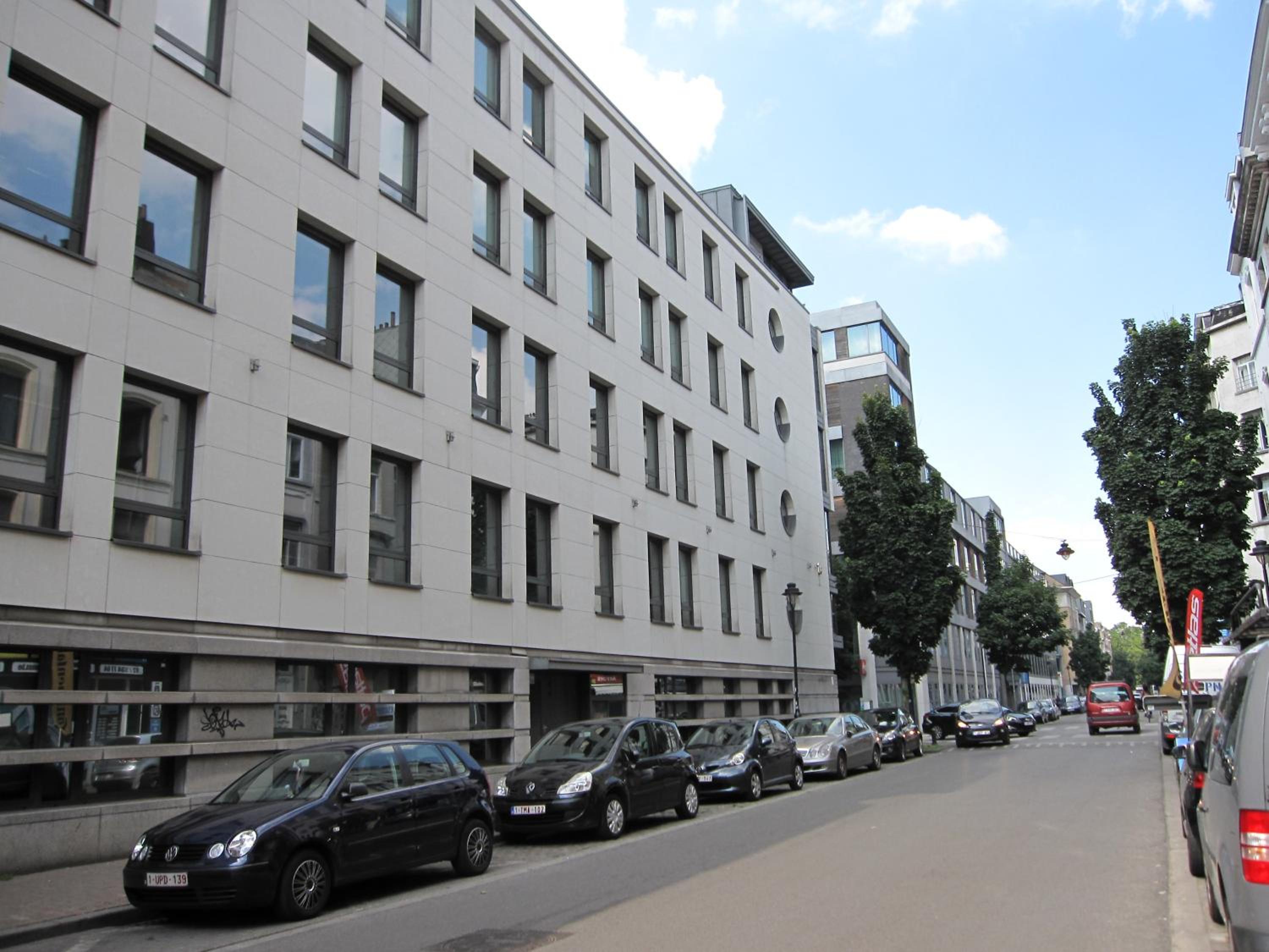 Photo 19