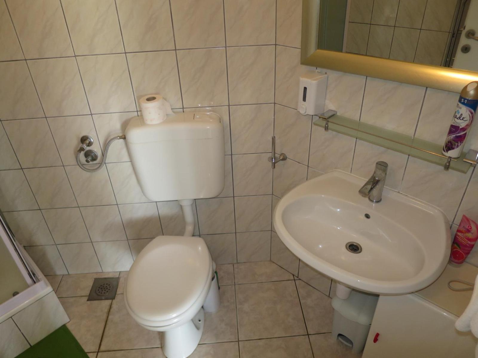 Photo 27