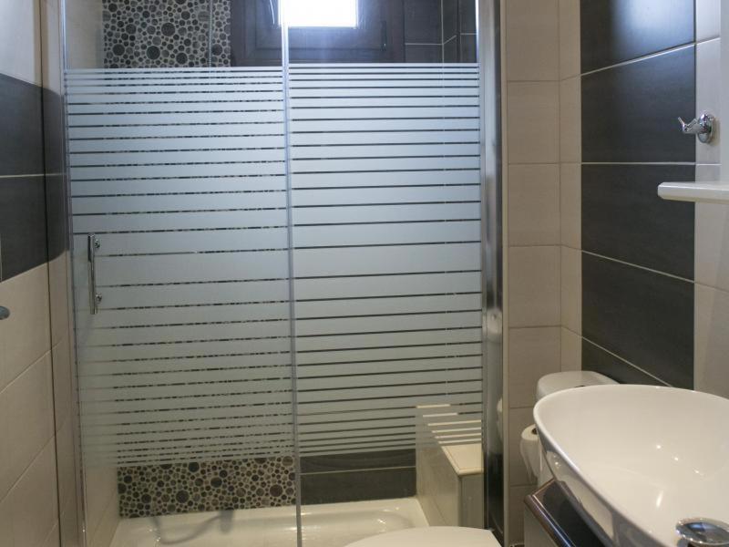 Yannis Apartments