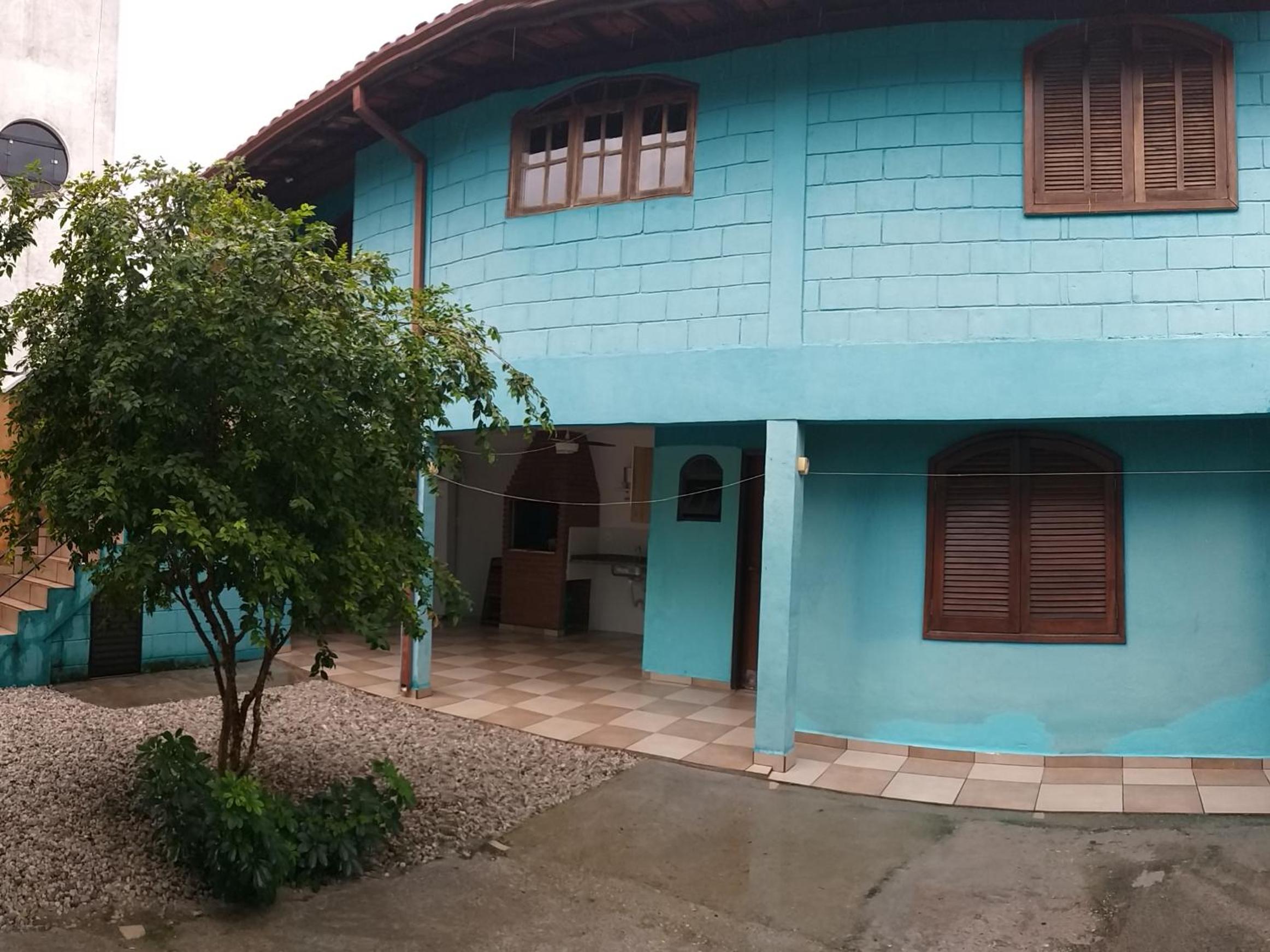 Casa Azul Itaguá 5 dorms - Wi-fi