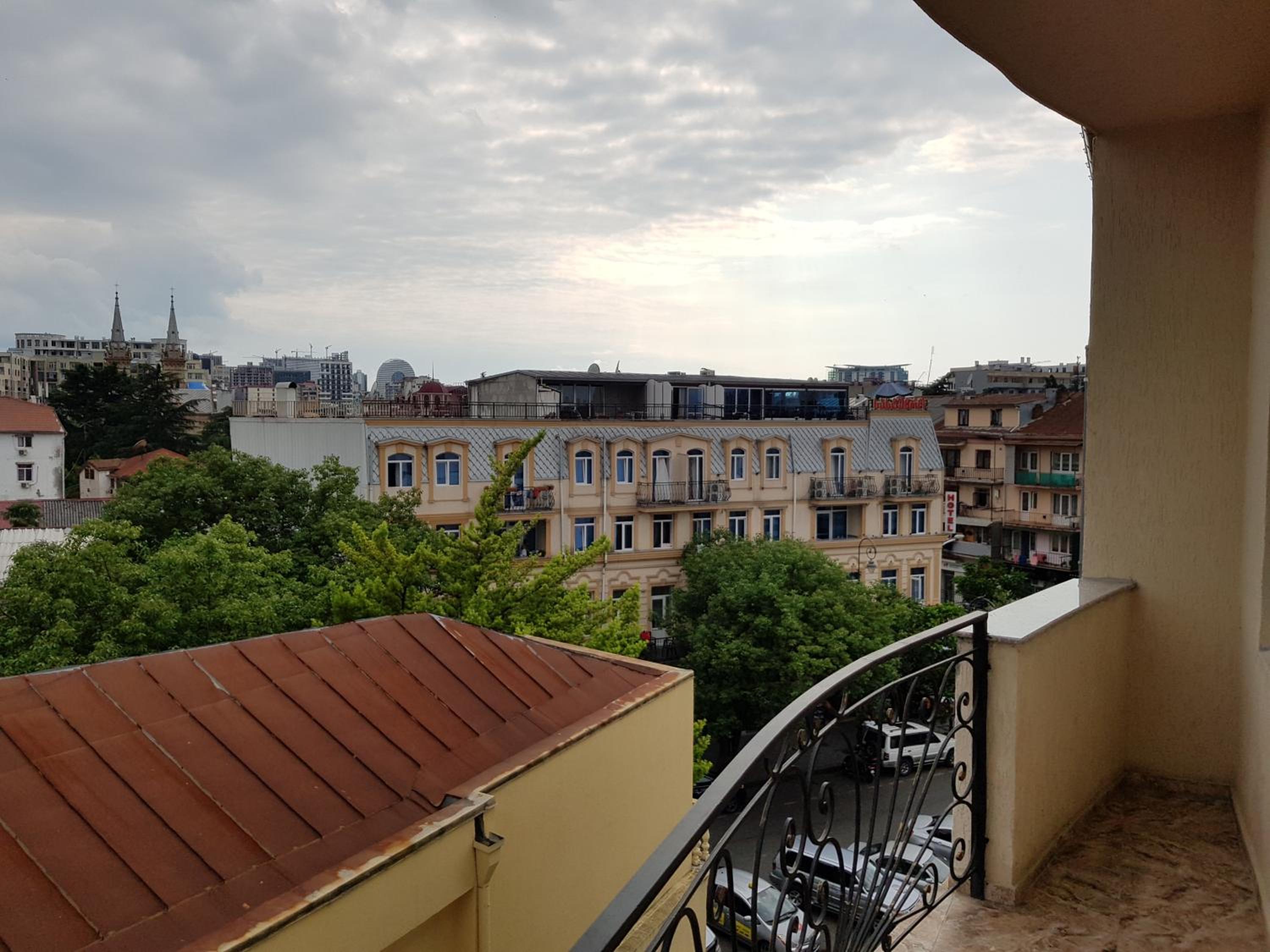 balcony