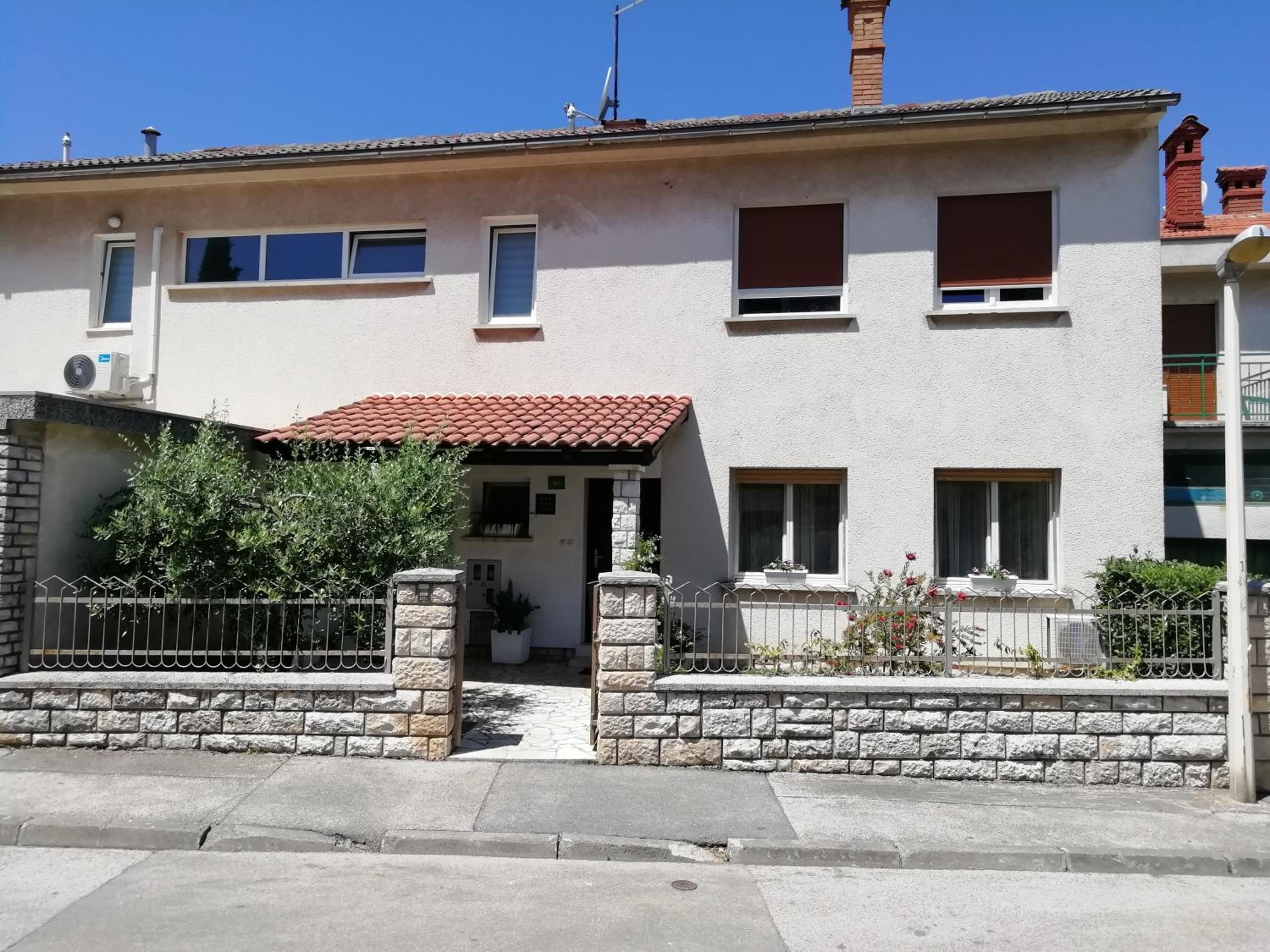 Apartments Jadranka Ivana Pula