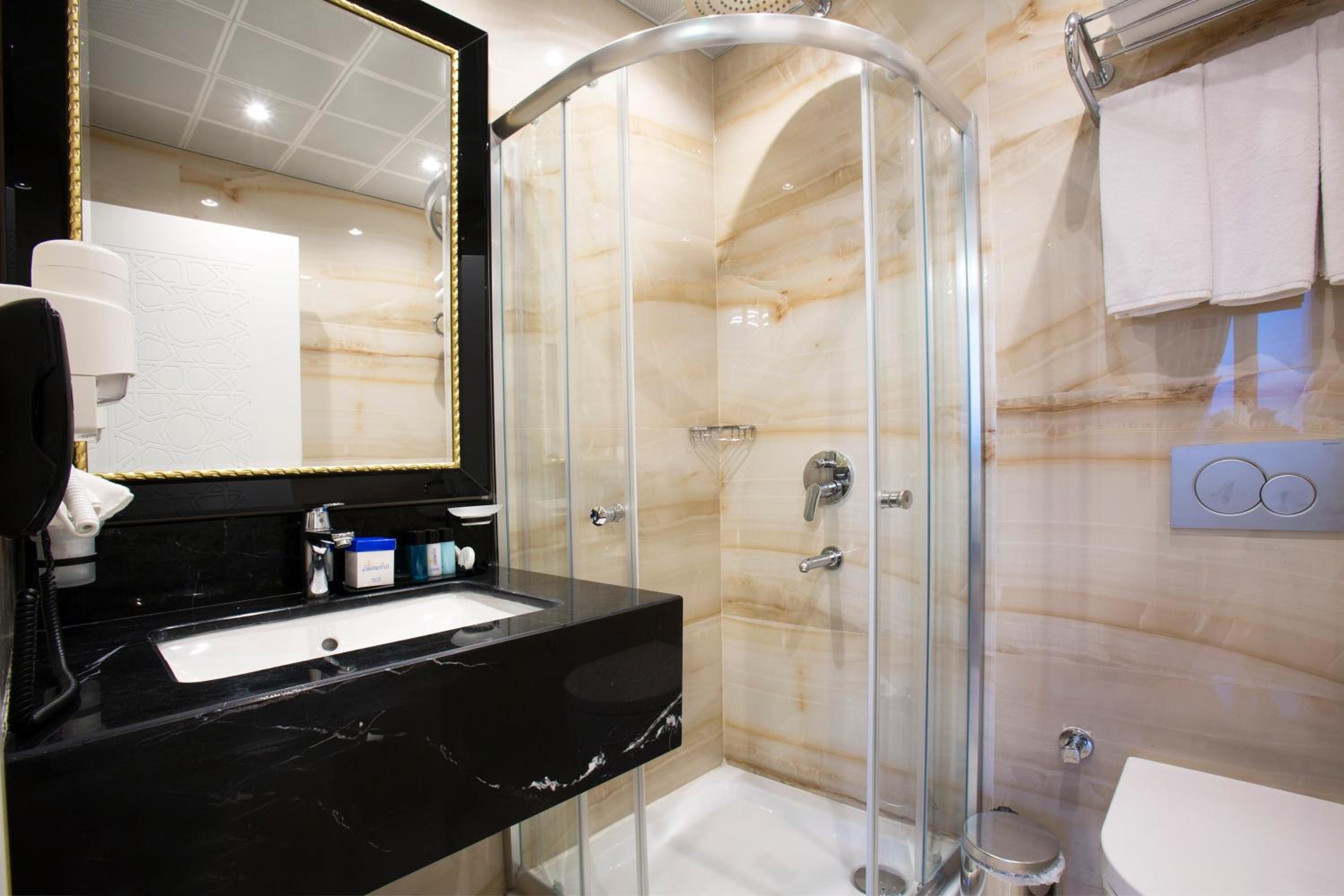 Eastanbul Suitleri - Image 32