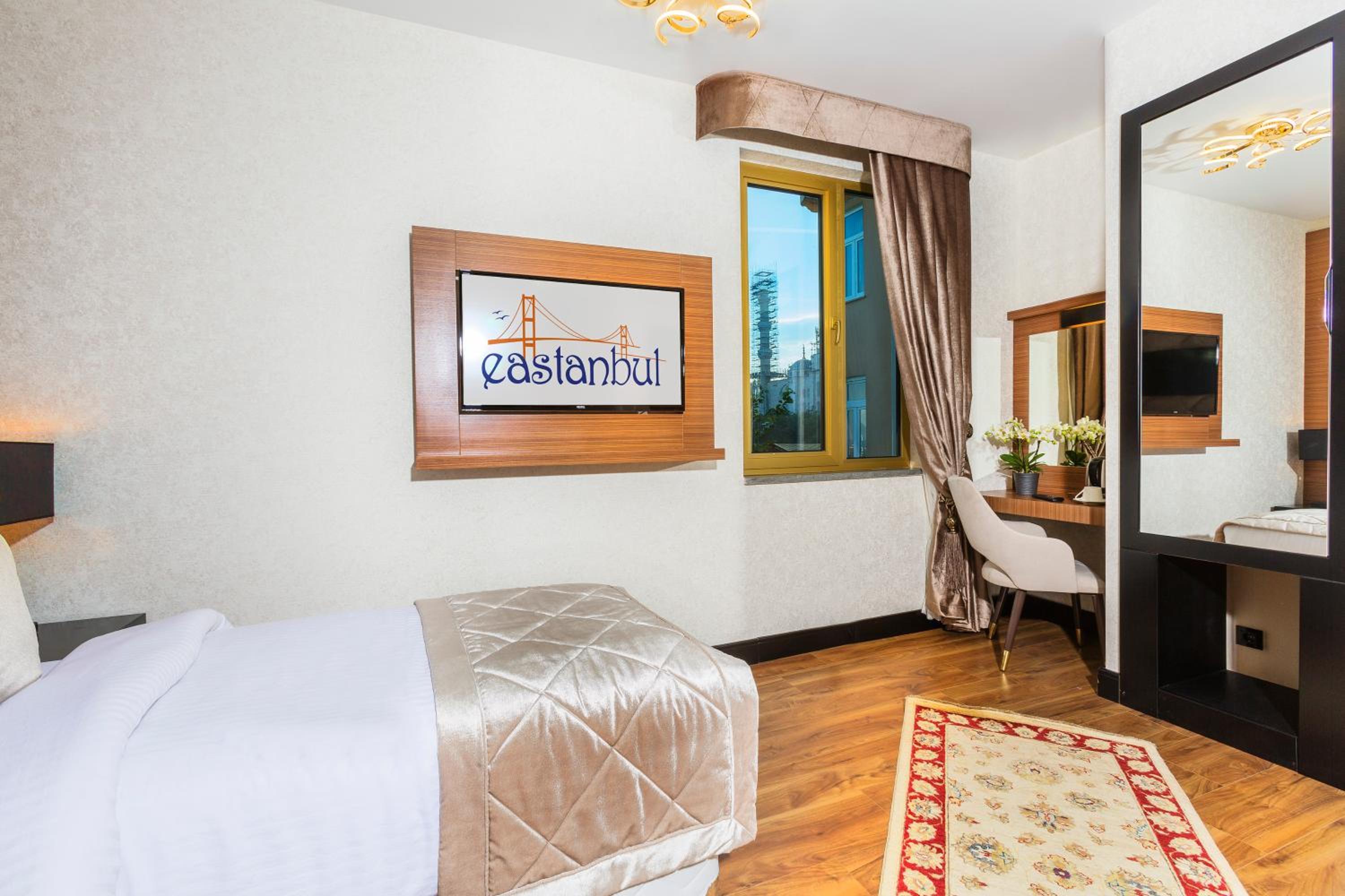 Eastanbul Suitleri - Image 92