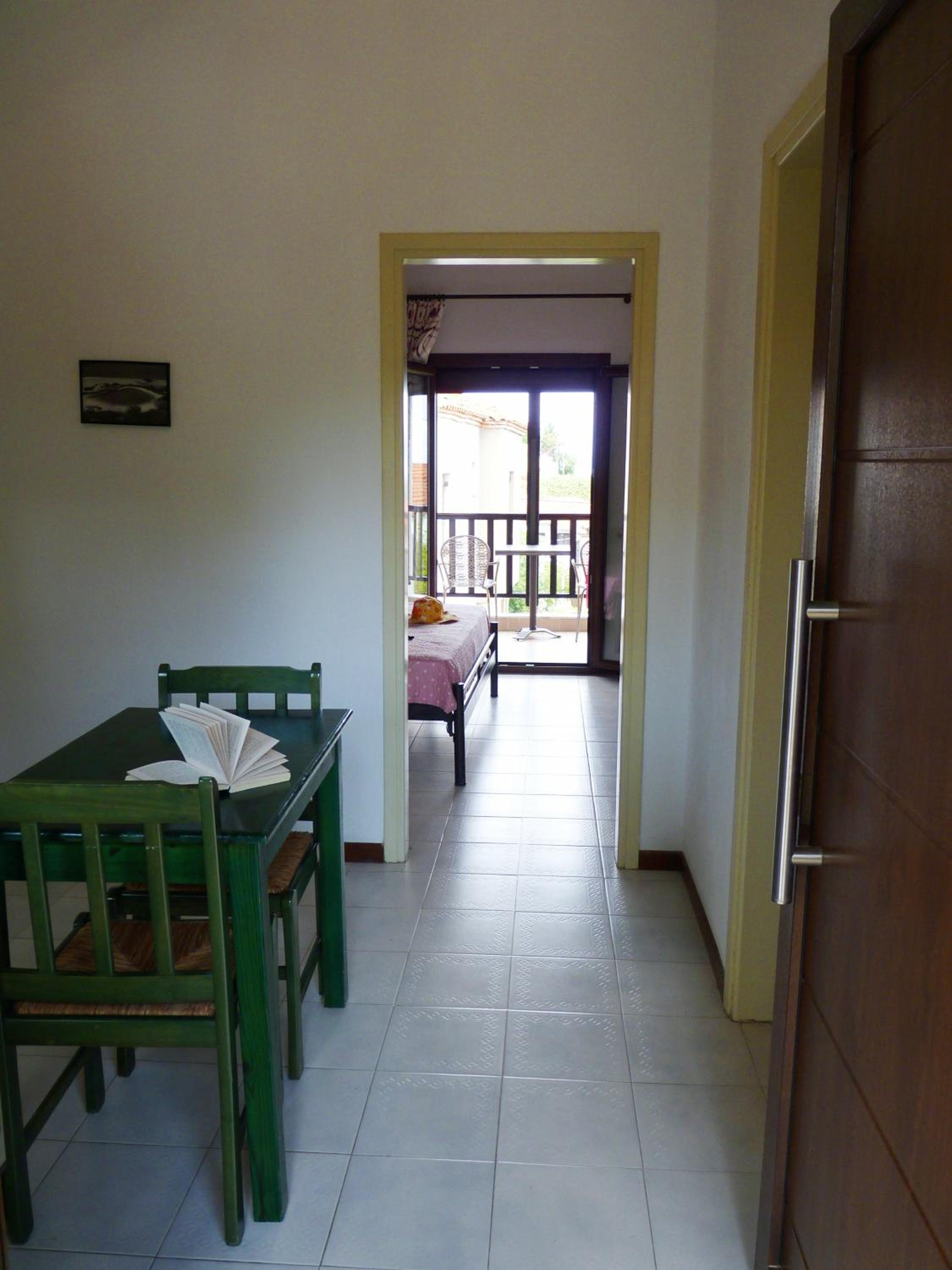 Yannis Apartments