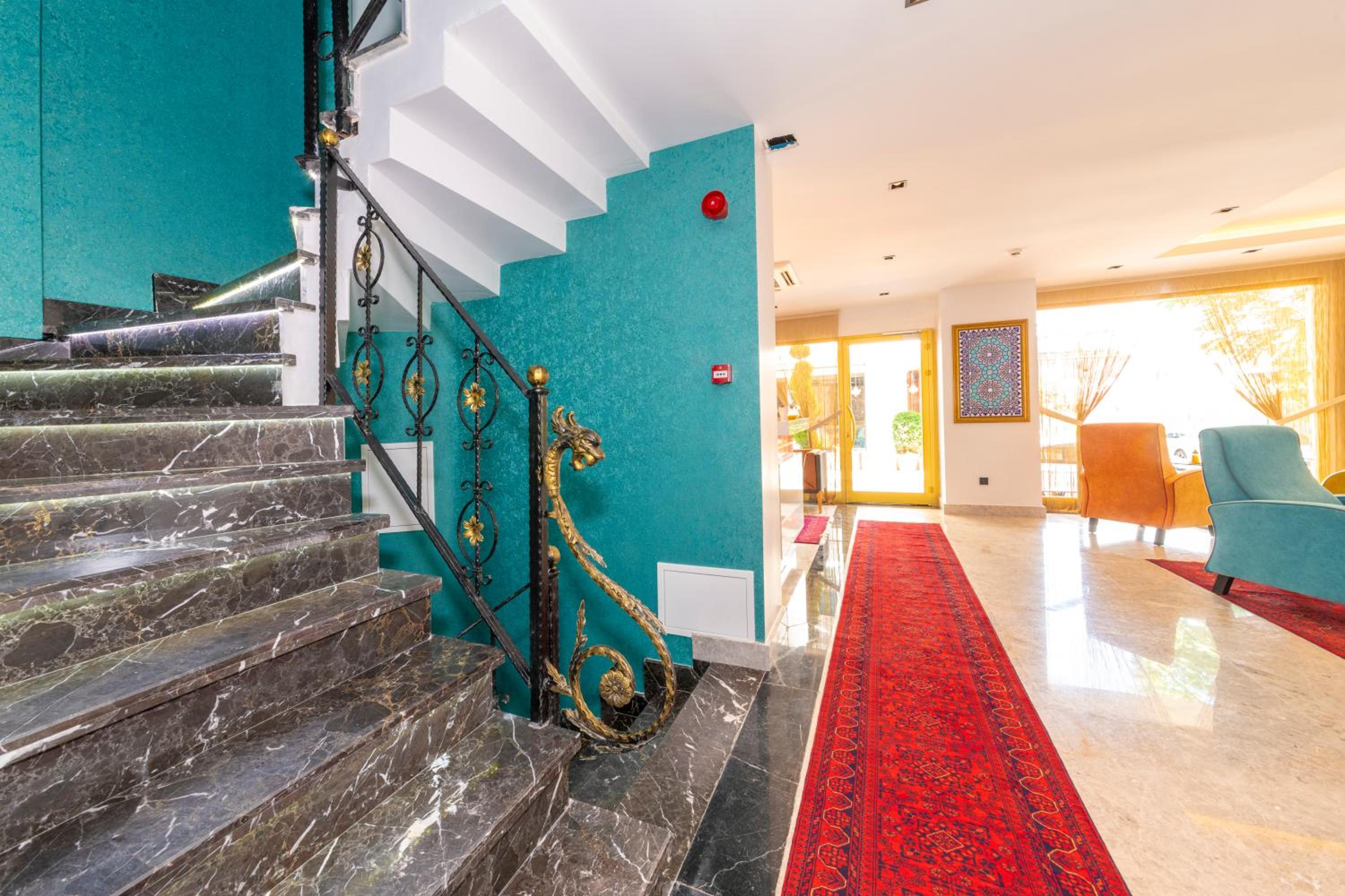 Eastanbul Suitleri - Image 28