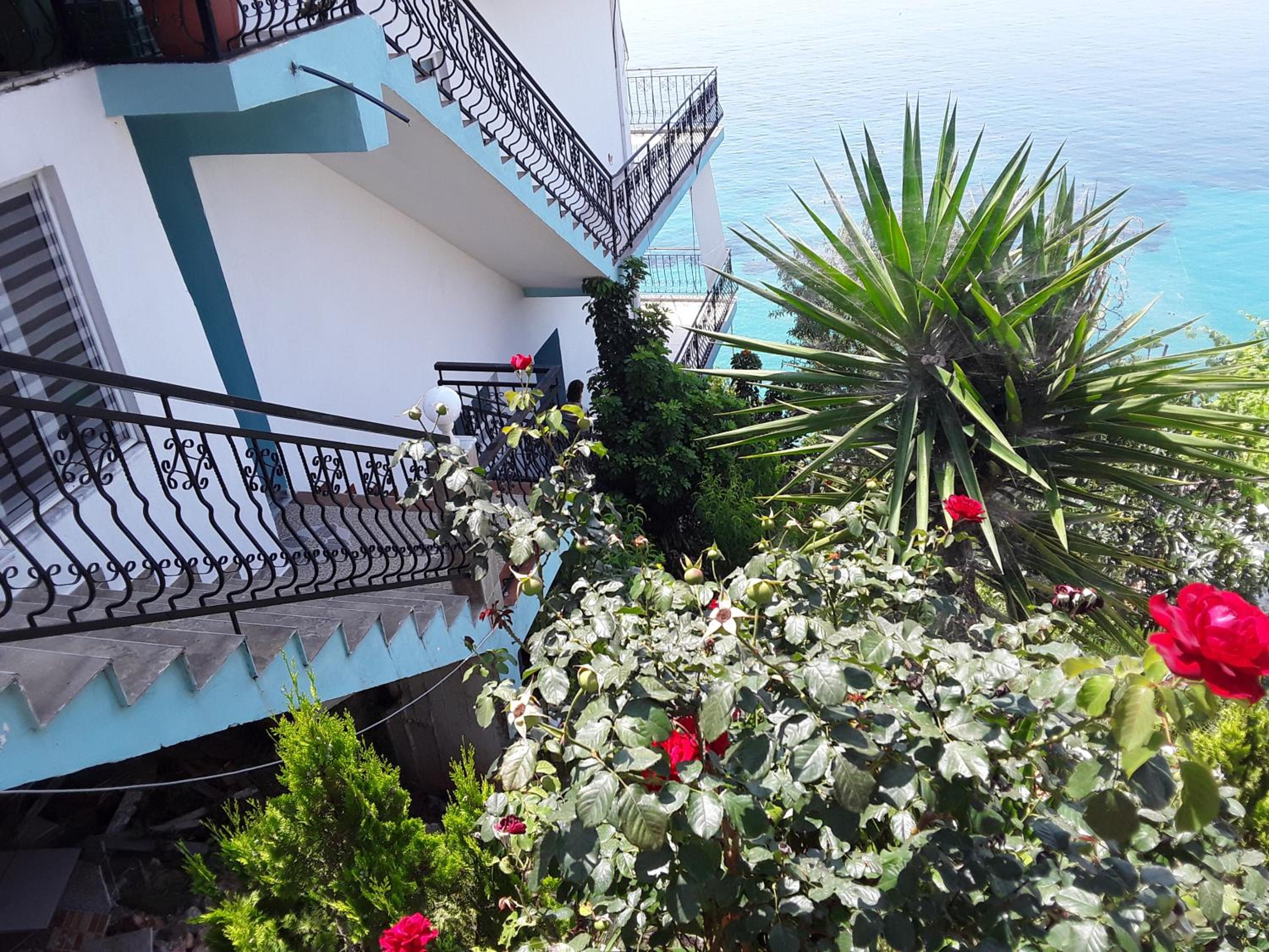 Odhisea Hotel Restaurant