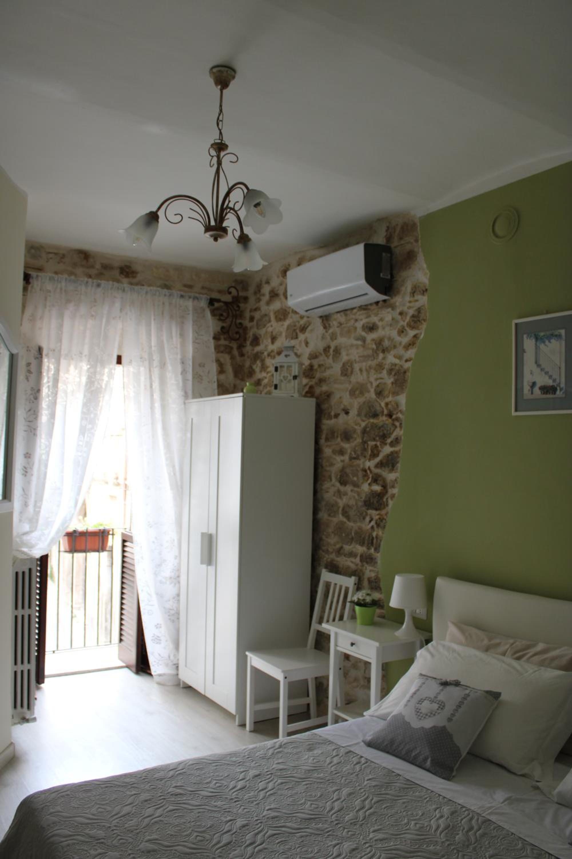 Photo 38