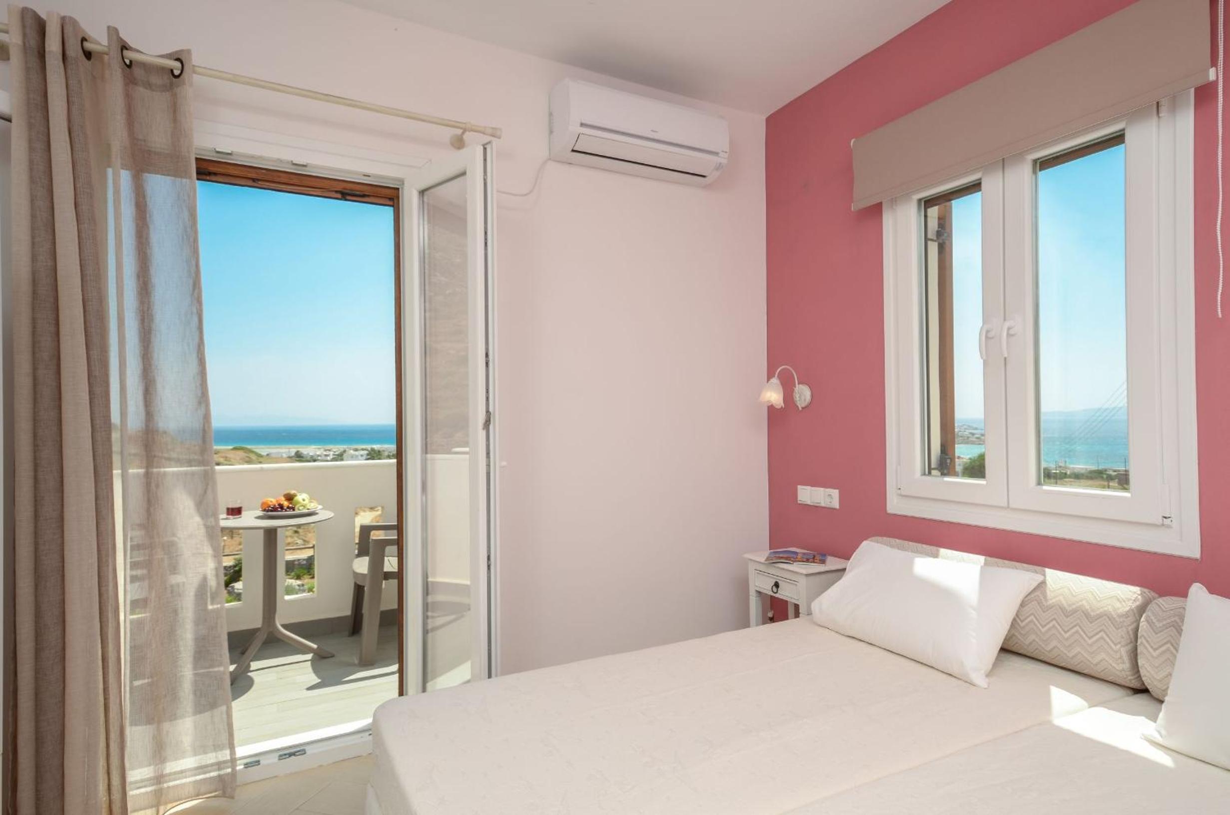 Naxos Luxury Villas