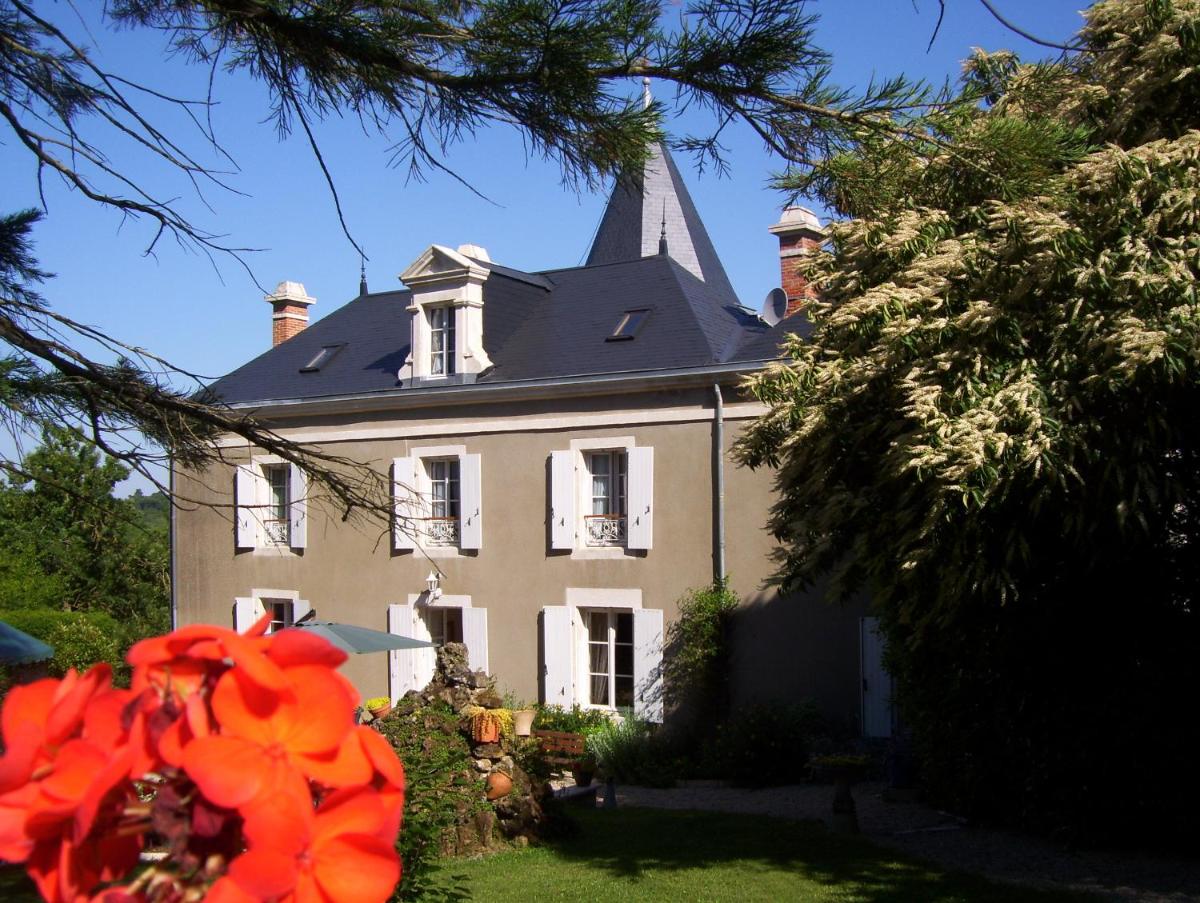 Logis La Folie view 3