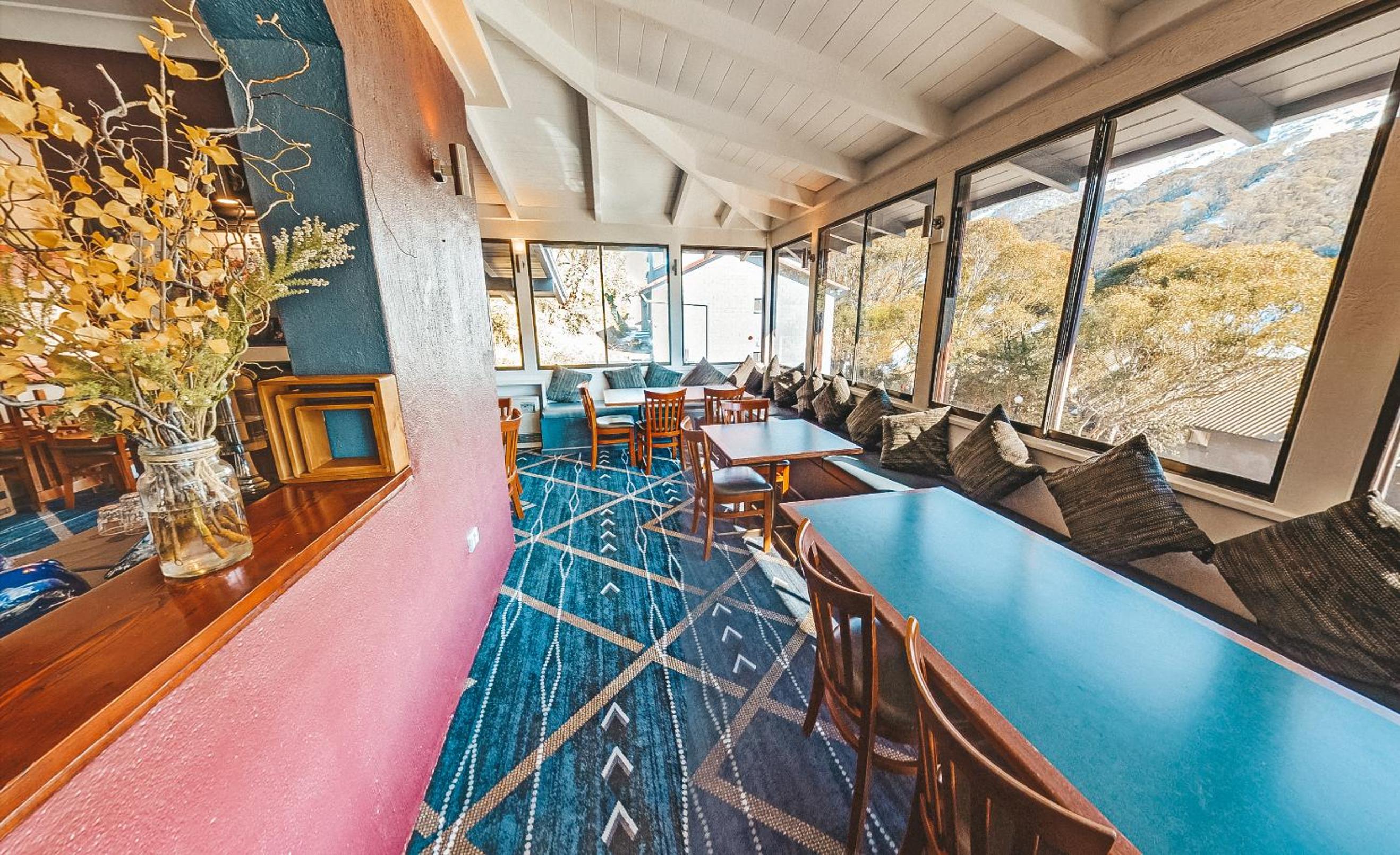 Bernti's Mountain Inn