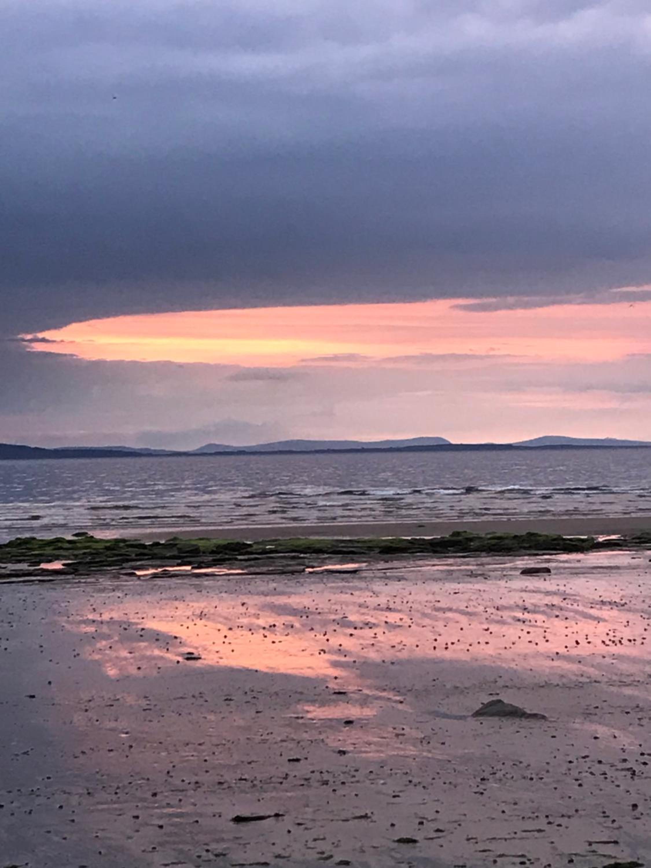 Ceol Na Mara Cottage by the sea view 5