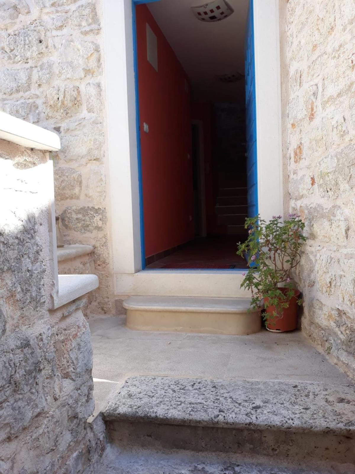 Mirina view 5
