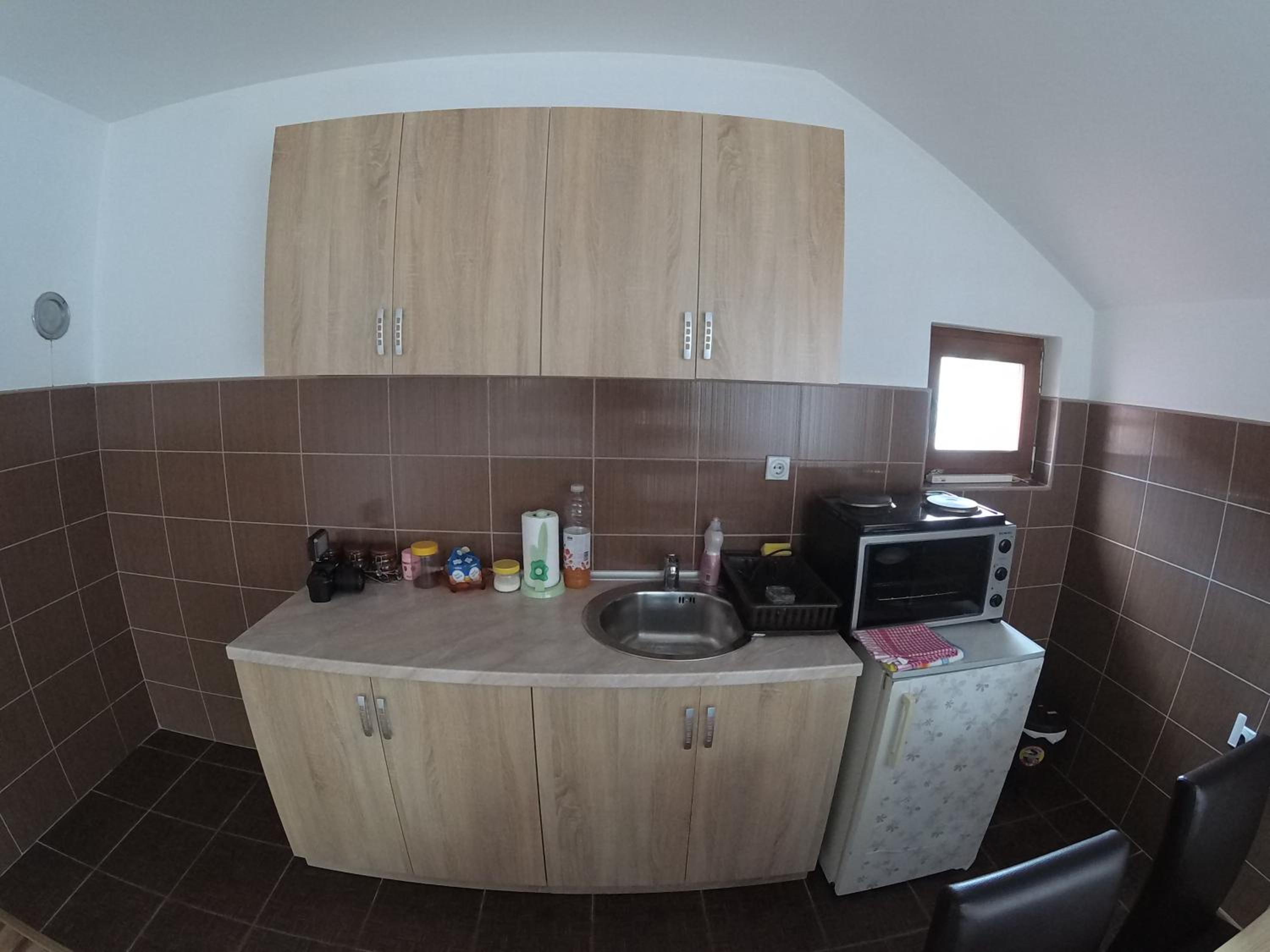 Apartment and rooms Konak